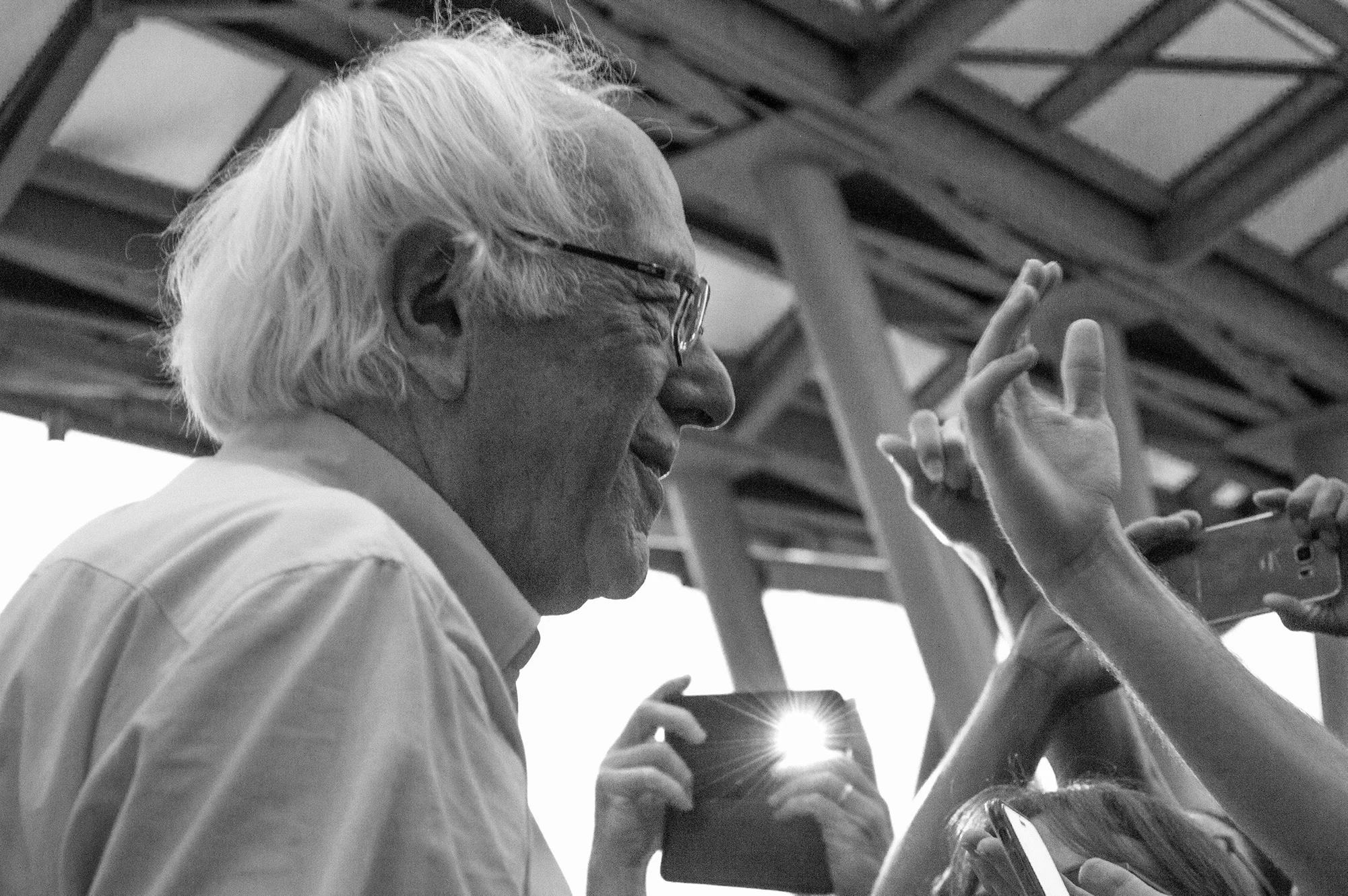 Sanders Handshake Line_B&W_Smaller.jpg