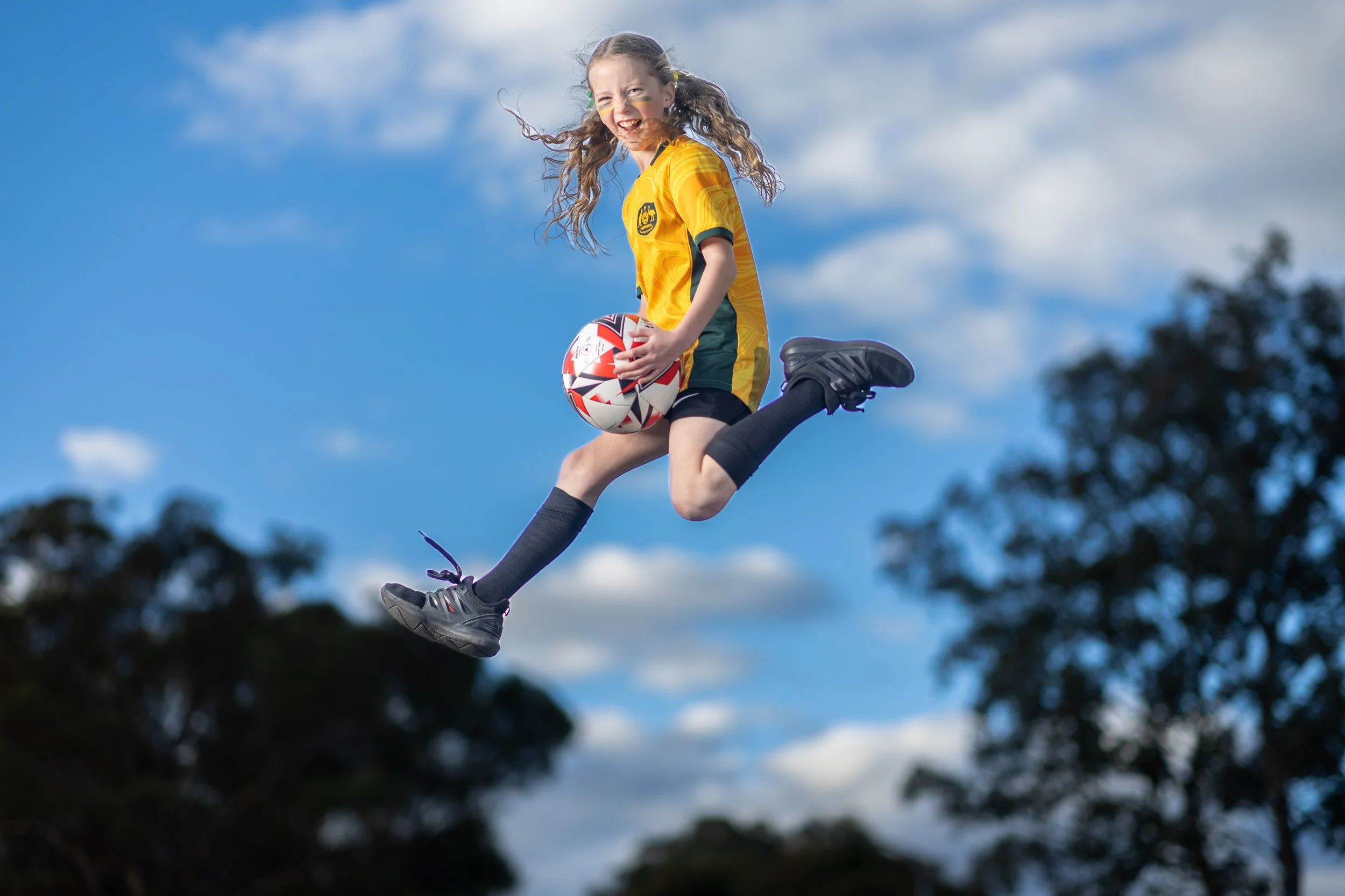  Aussie World Cup fans will be jumping with joy if the Matildas beat England in Wednesday night semi-final match.   Matildas die hard, 8 years old Hayley Scott will be over the moon if the Matildas can pull off a win. 