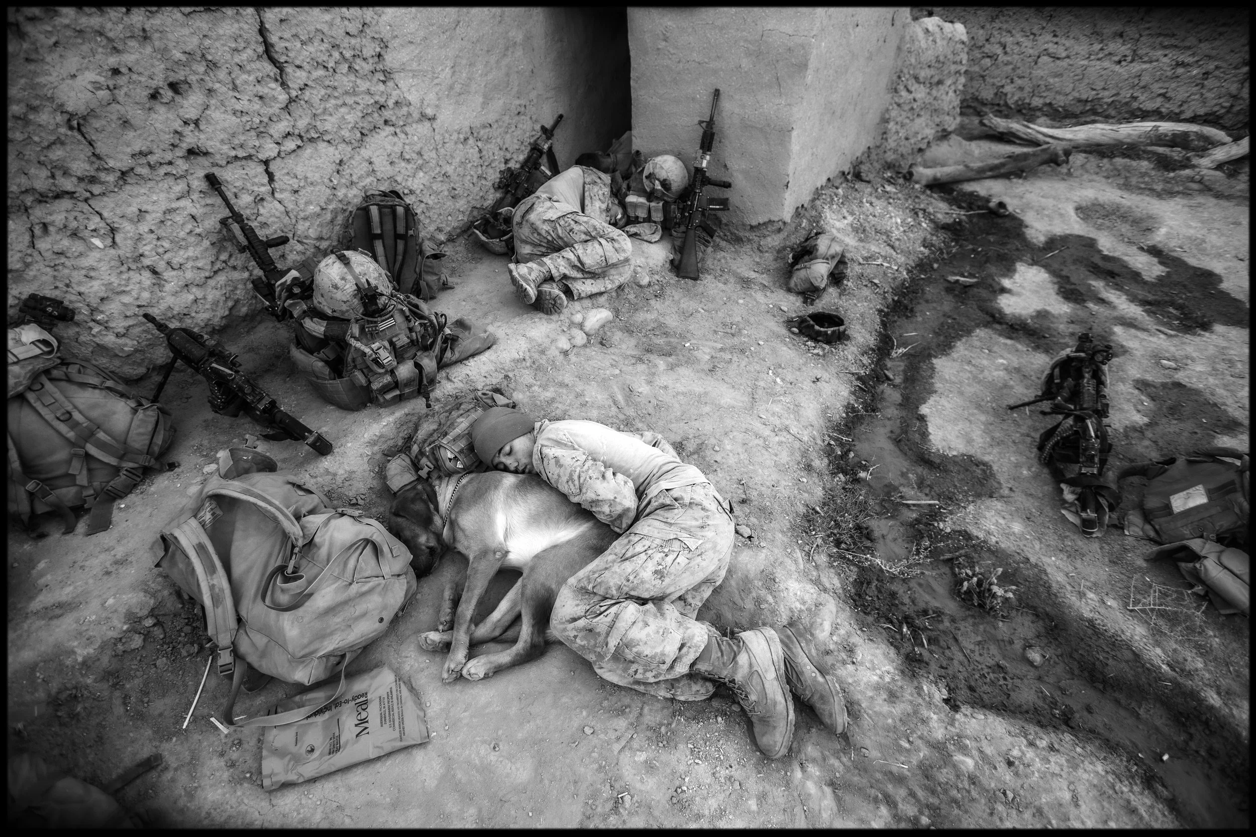 1.AFGHANISTAN.HELMAND 3:6 MARINES MARJA.2010.GR8370.jpg