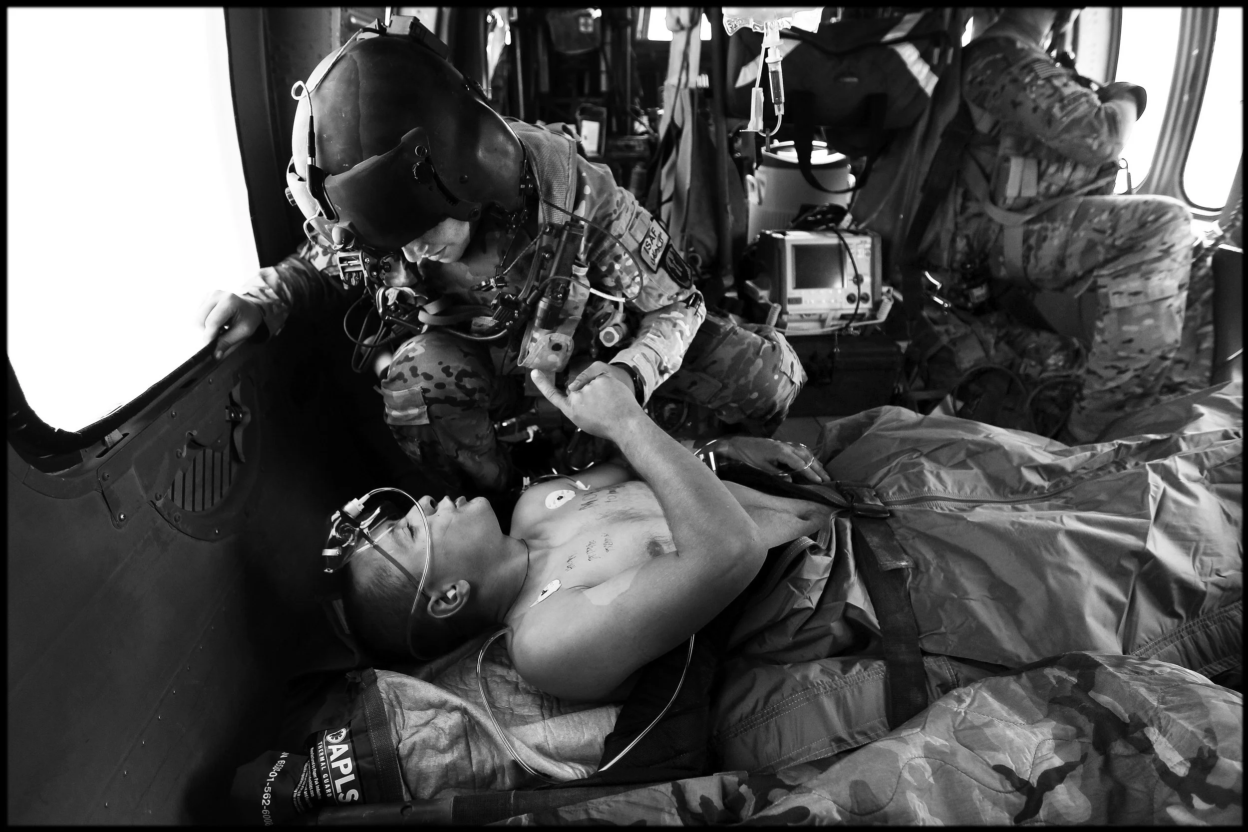 18.AFGHANISTAN DUSTOFF - HOPE.2011.GRDE7E2879.jpg