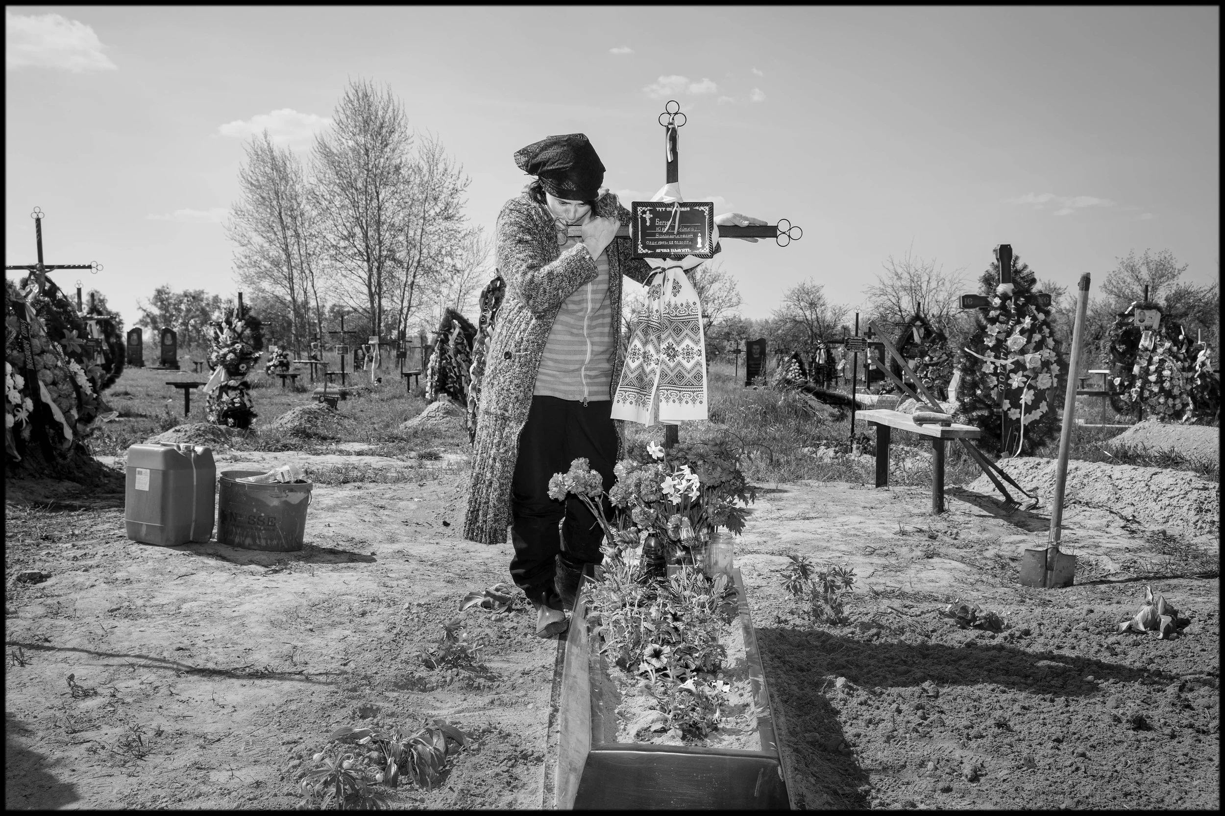 15.UKRAINE_BORODYANKA CEMETRY.jpg