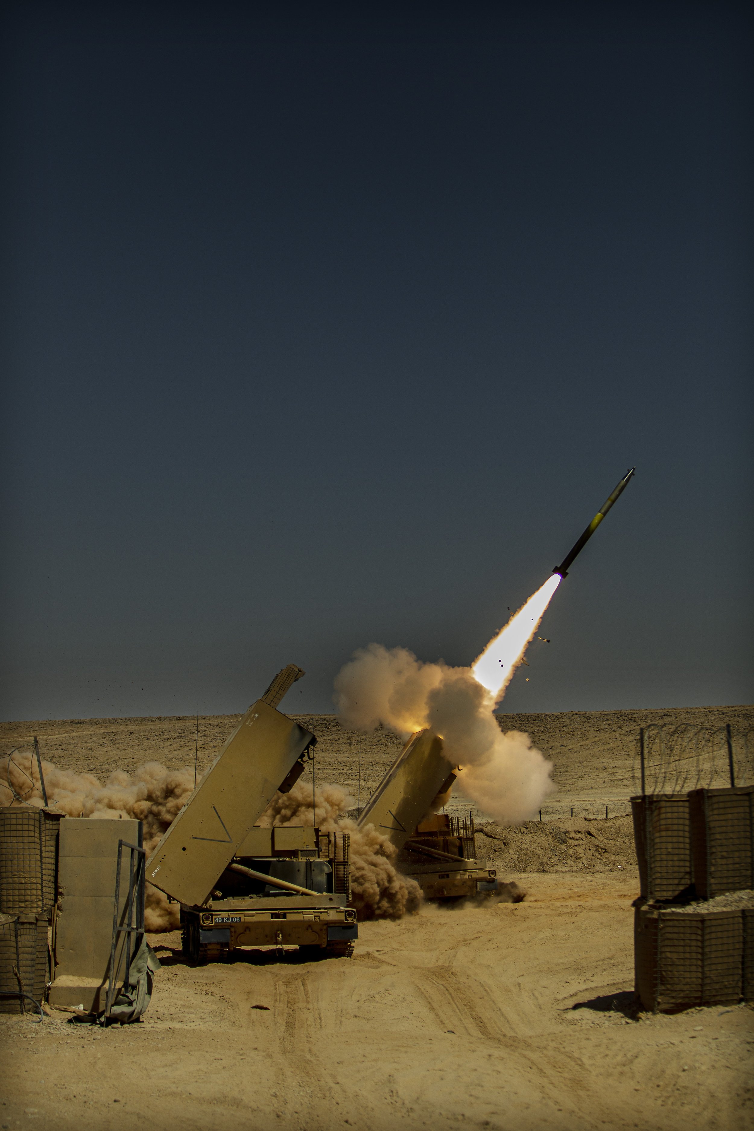 zDE7E9363.jpg