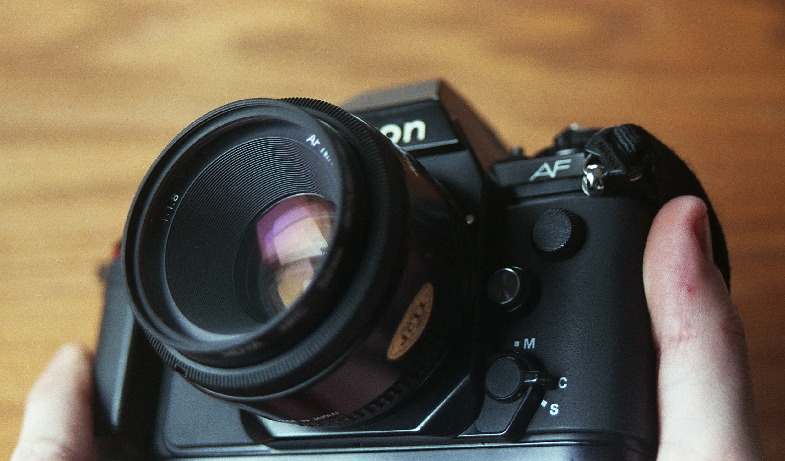 Nikon N2020 — Aperture Preview