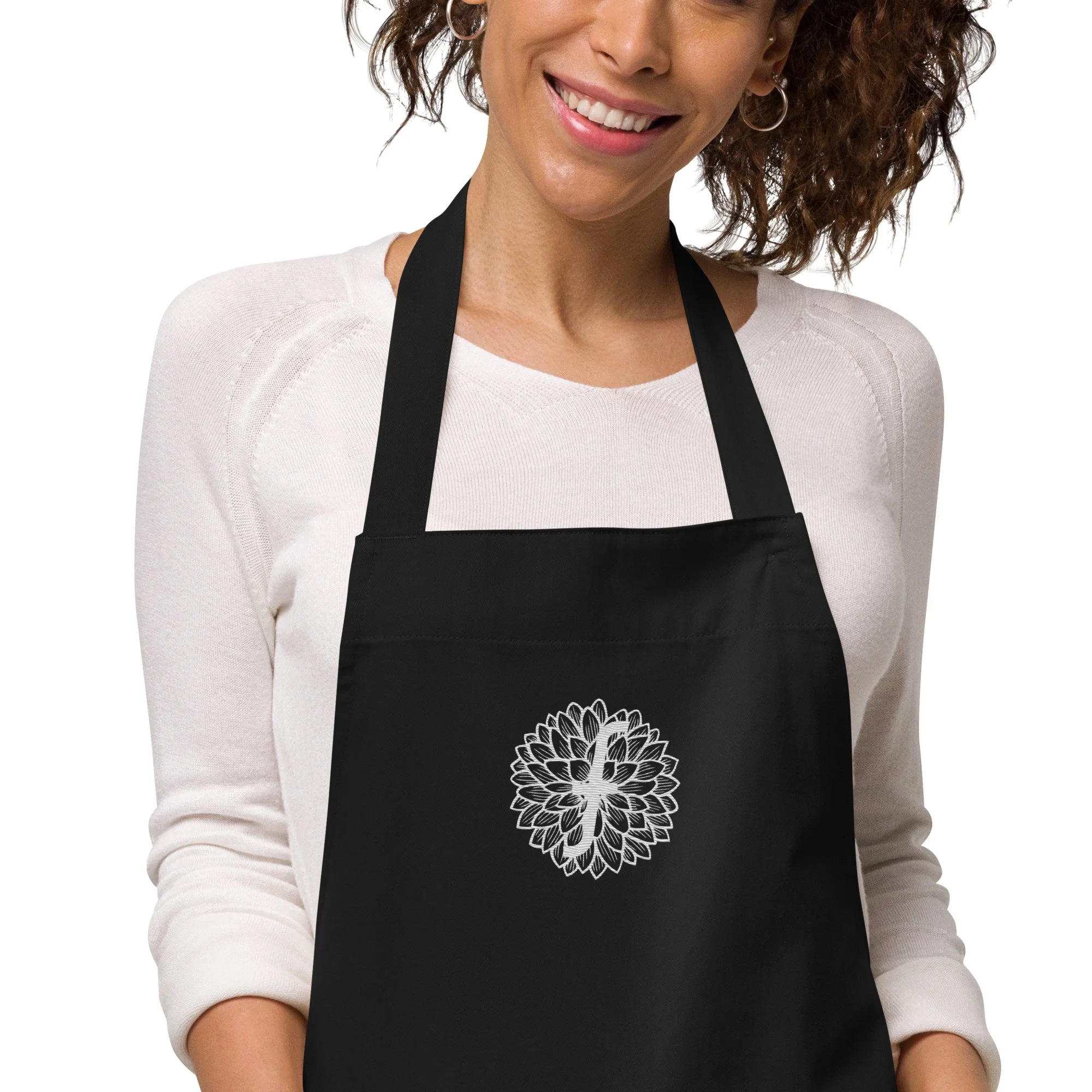 organic-cotton-apron-black-zoomed-in-6413b059de15e.jpg