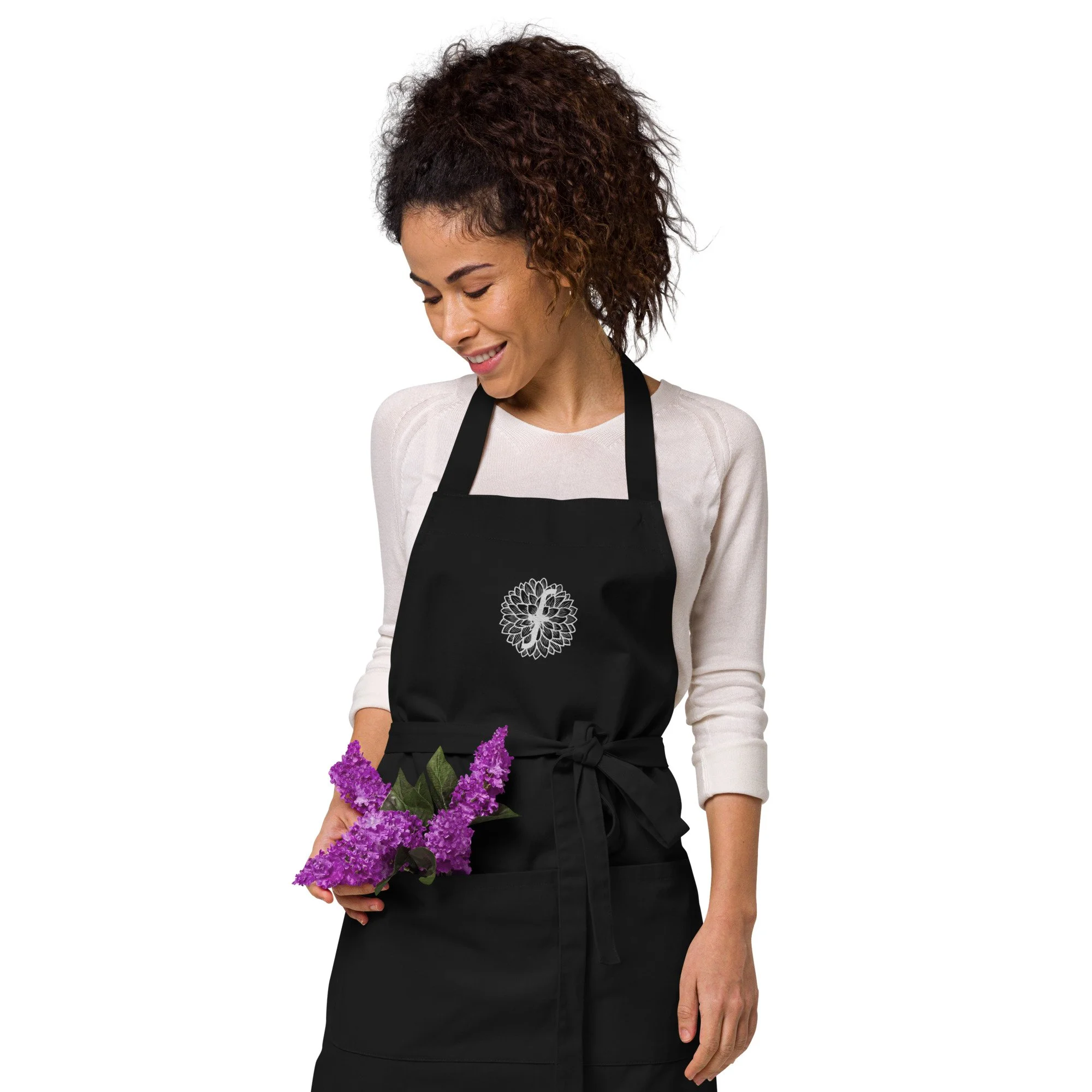 organic-cotton-apron-black-front-2-6413b059dea10.jpg