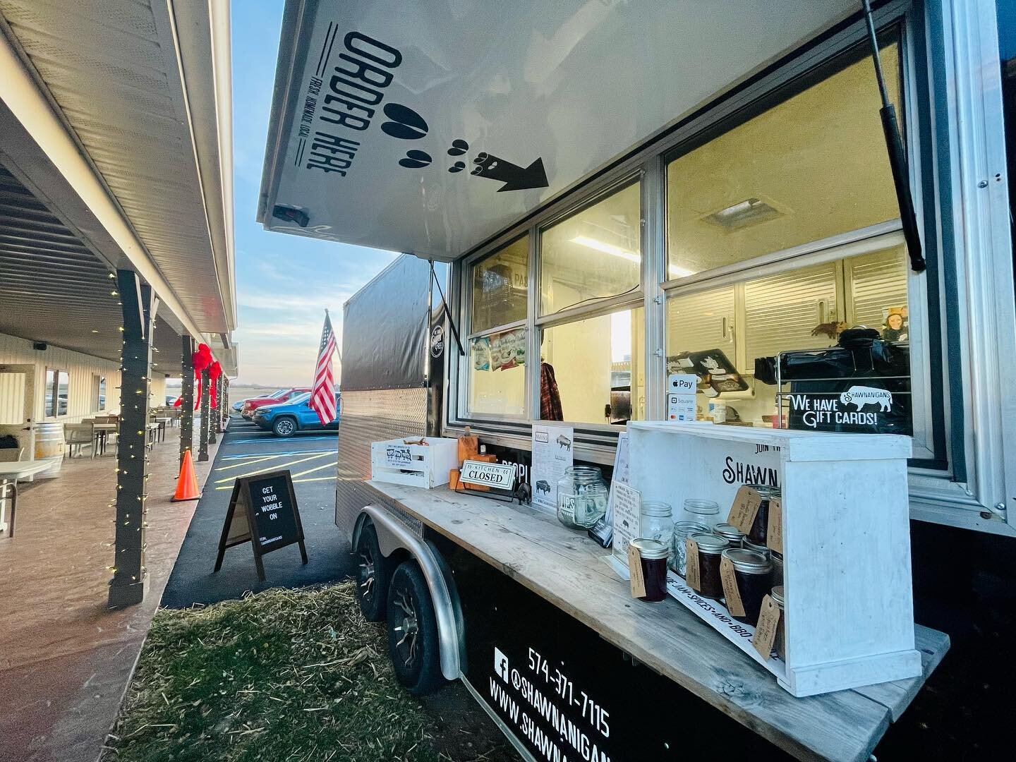 The mobile kitchen is OPEN at Tippy Creek Winery&rsquo;s Wobble Before You Gobble!! 

Come take advantage of wine sales and get some good food that you don&rsquo;t have to cook! We&rsquo;re here until 9pm 

Bring a toy for Toys For Tots and get 10% o