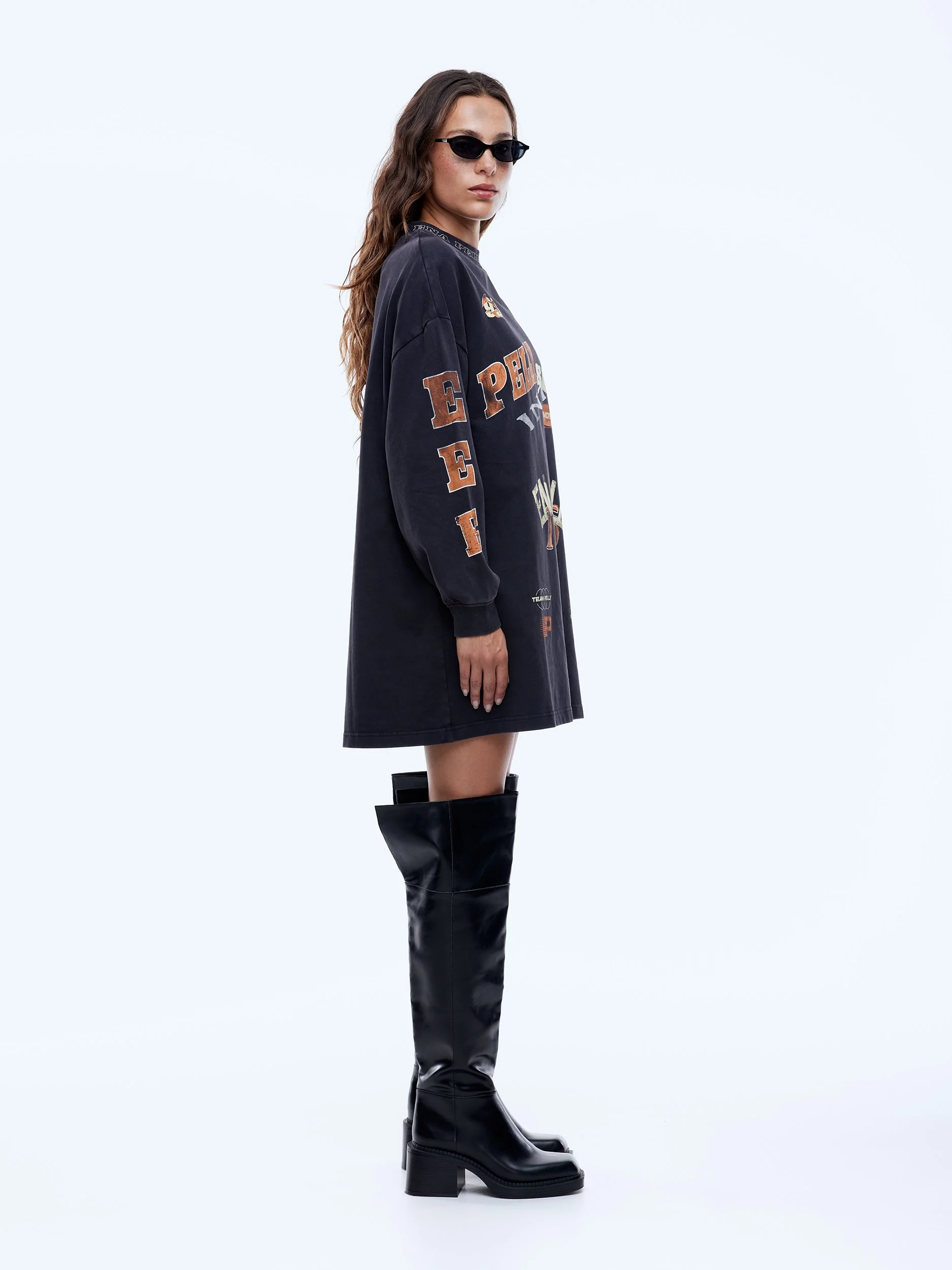 EPQ125114-724-VBL_1730 1.jpg