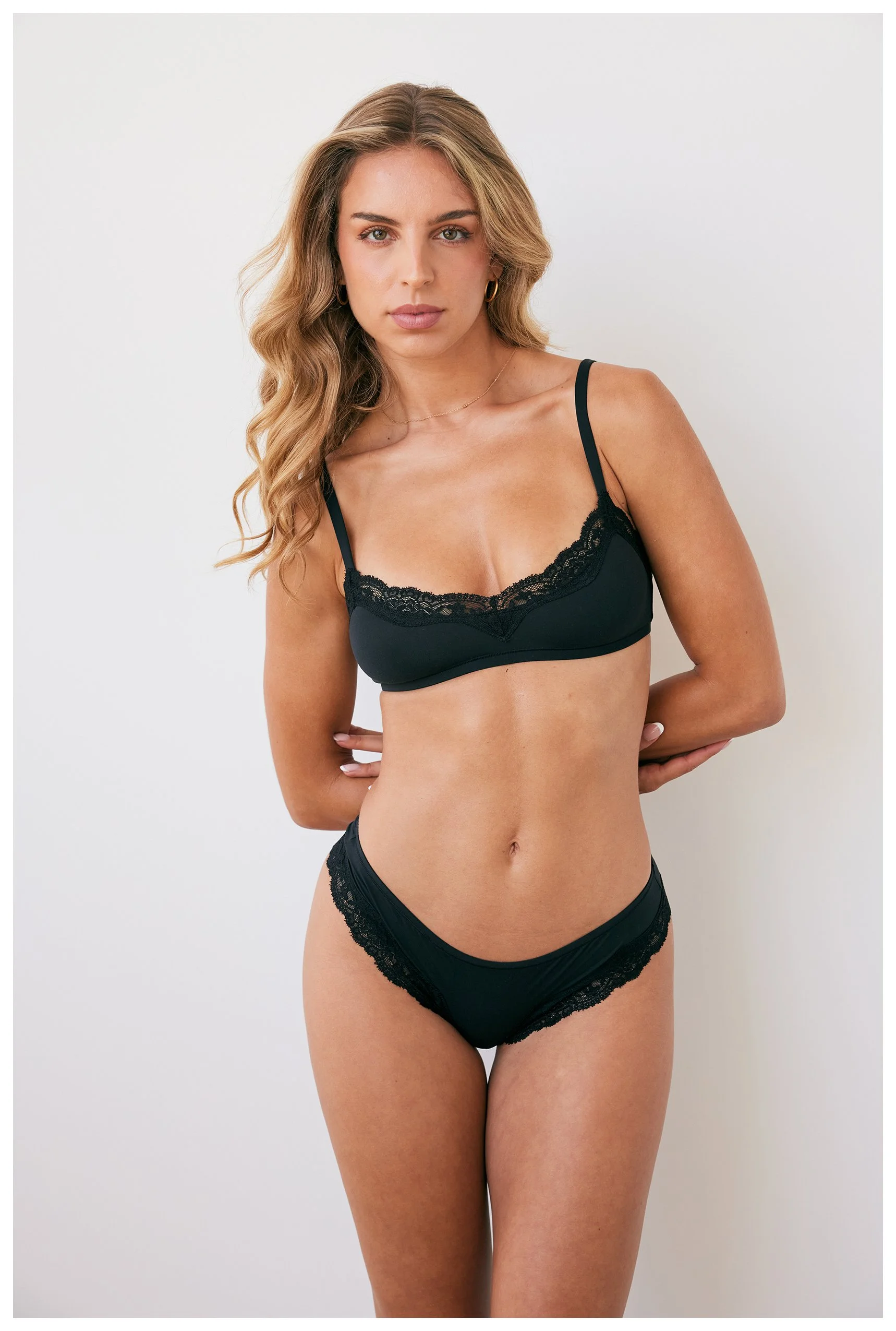 ELEVENINTIMATES_ADFINEMSTUDIO_060226_1943.jpg