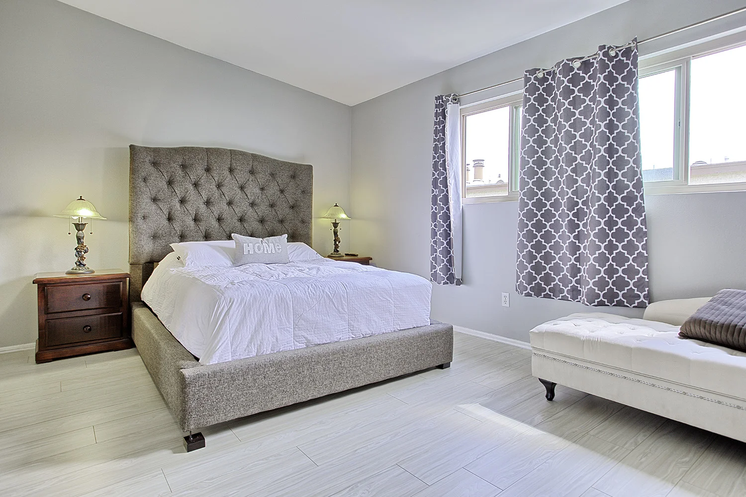 Real Estate Bedroom.jpg
