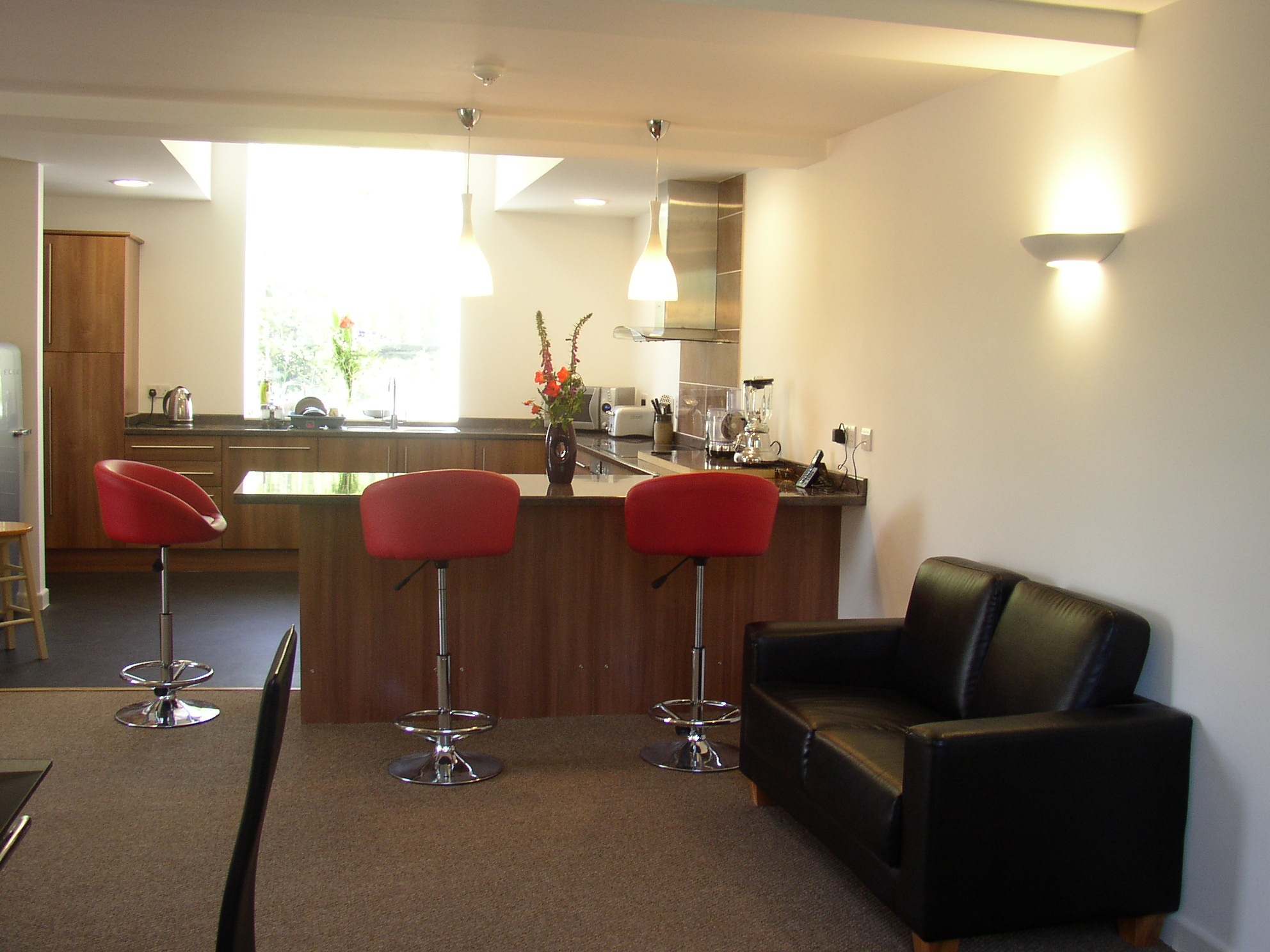 Hall bright breakfast bar.JPG