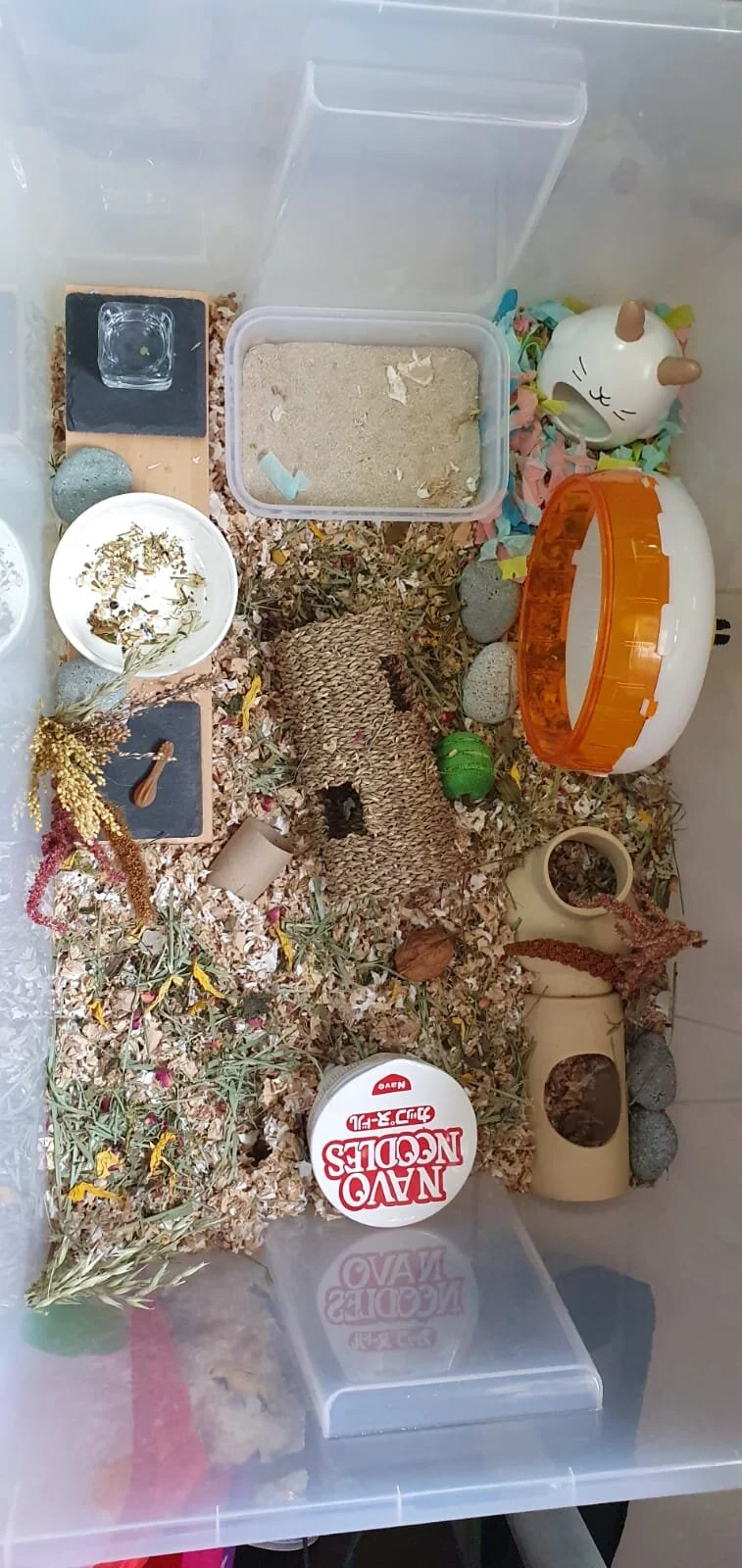 plastic bin hamster cage