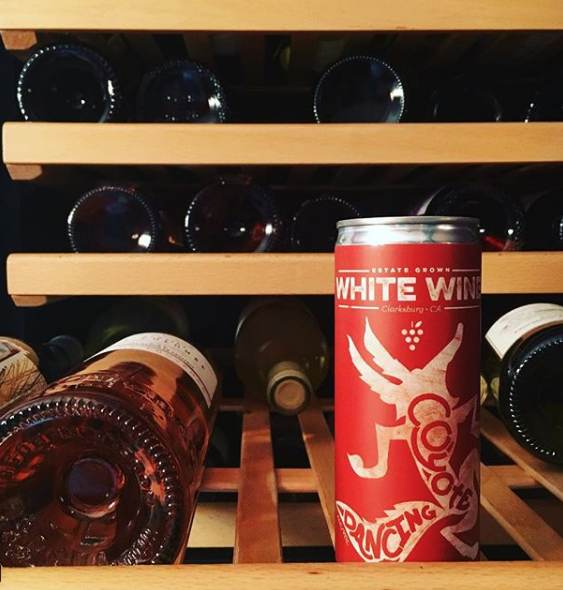 Dancing Coyote White Wine Can.png