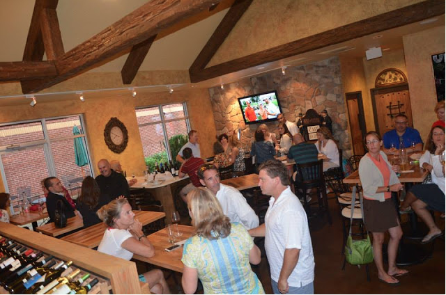 The Falls River Wine & Beer Club at Uncorked in Raleigh Photo by Dathan Kazsuk