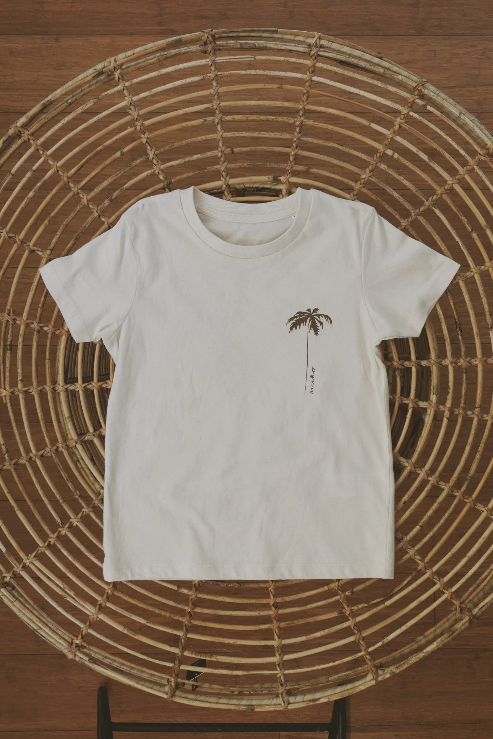 21E1FB67-FE22-4FDF-AEDB-B7C8015BF3C3