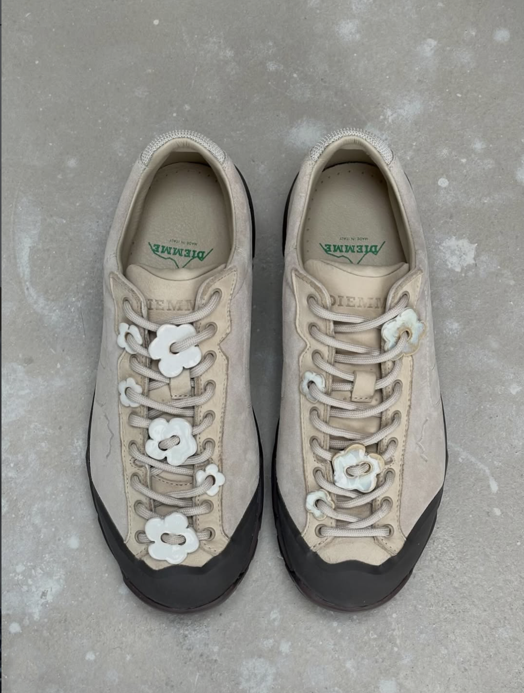 Flowerhead Lace Charm