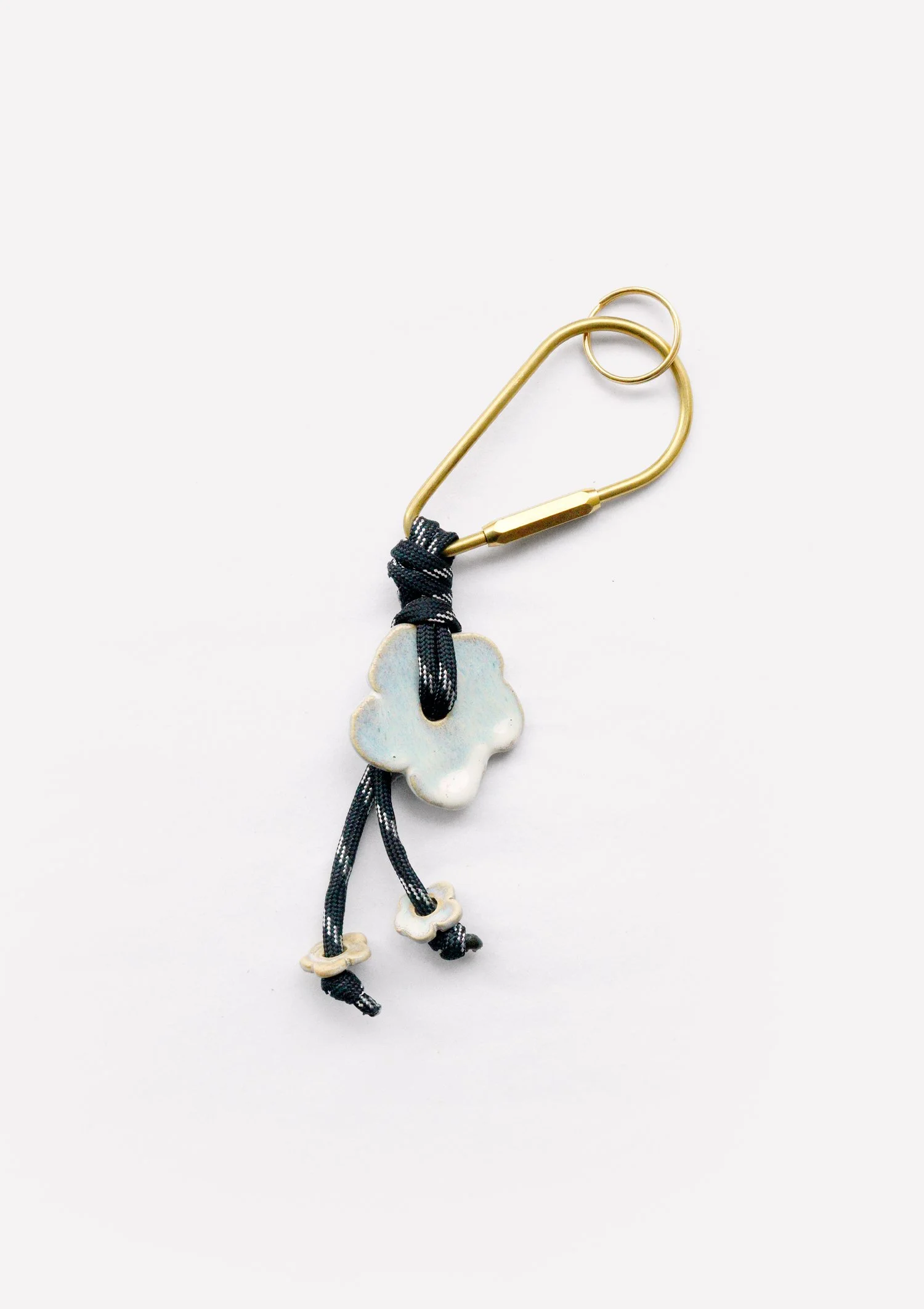 Flowerhead Blossom Keychain Ref White