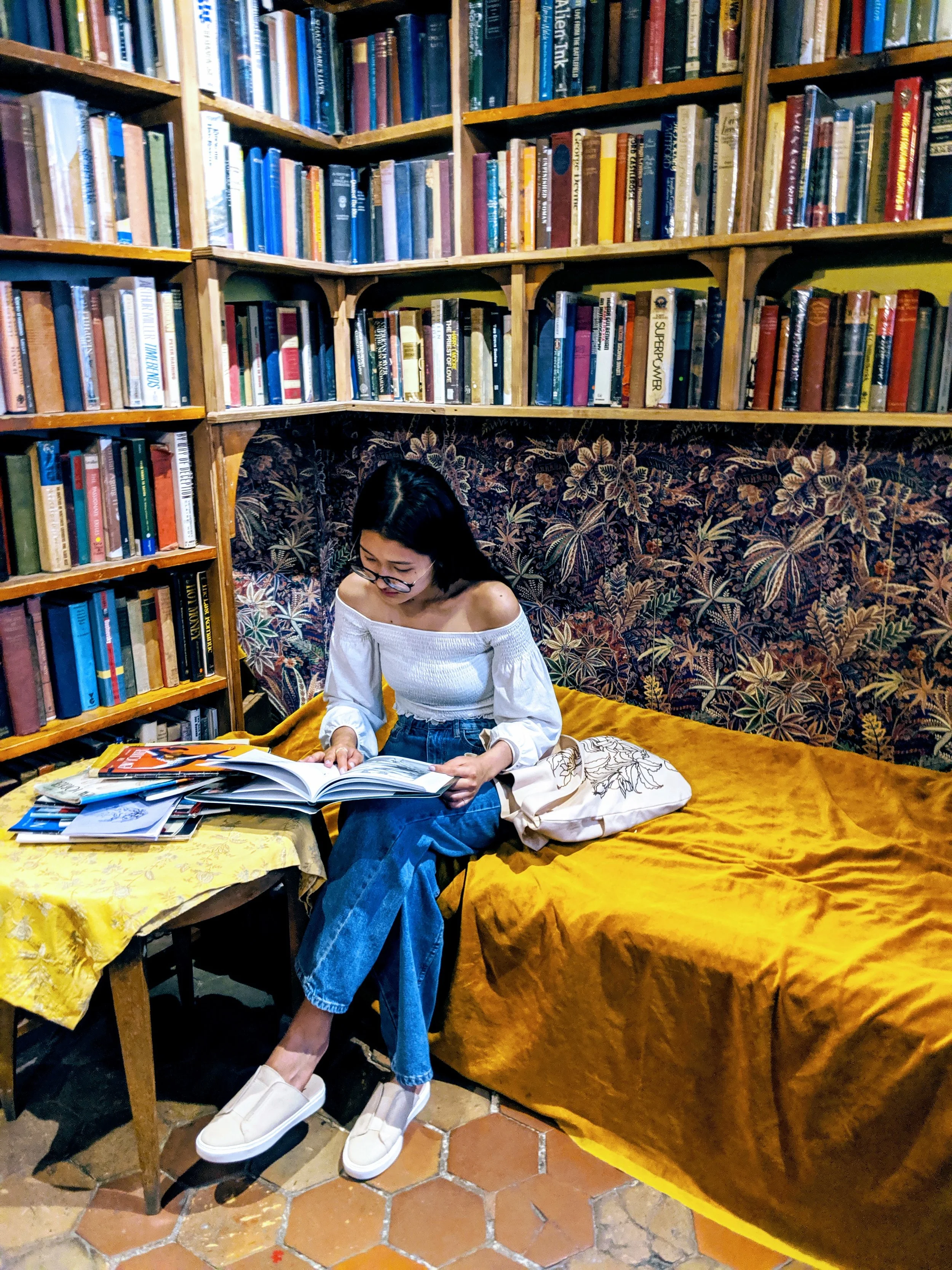 Shakespear and Co - Paris, France