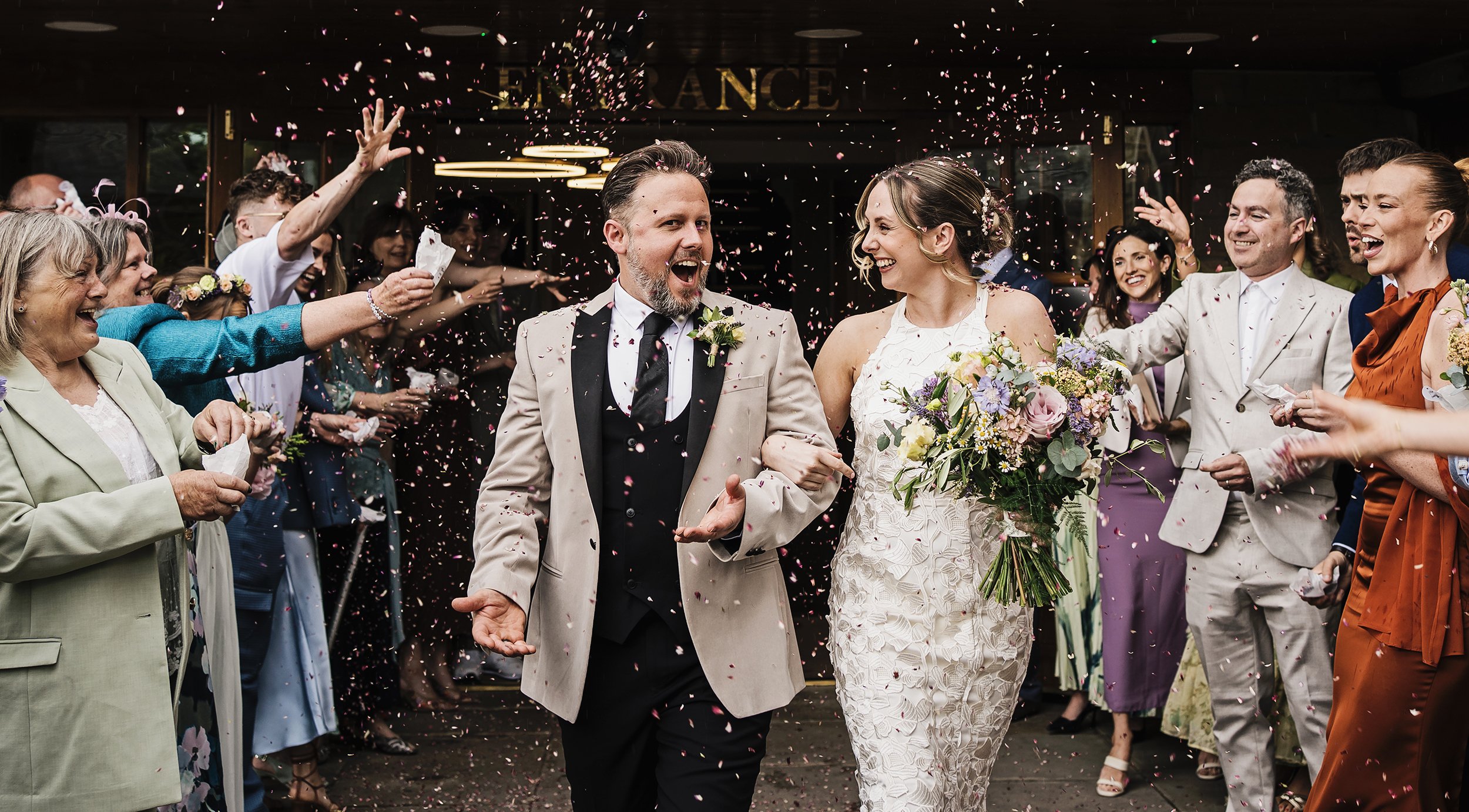 bride groom confetti throw red hall hotel wedding