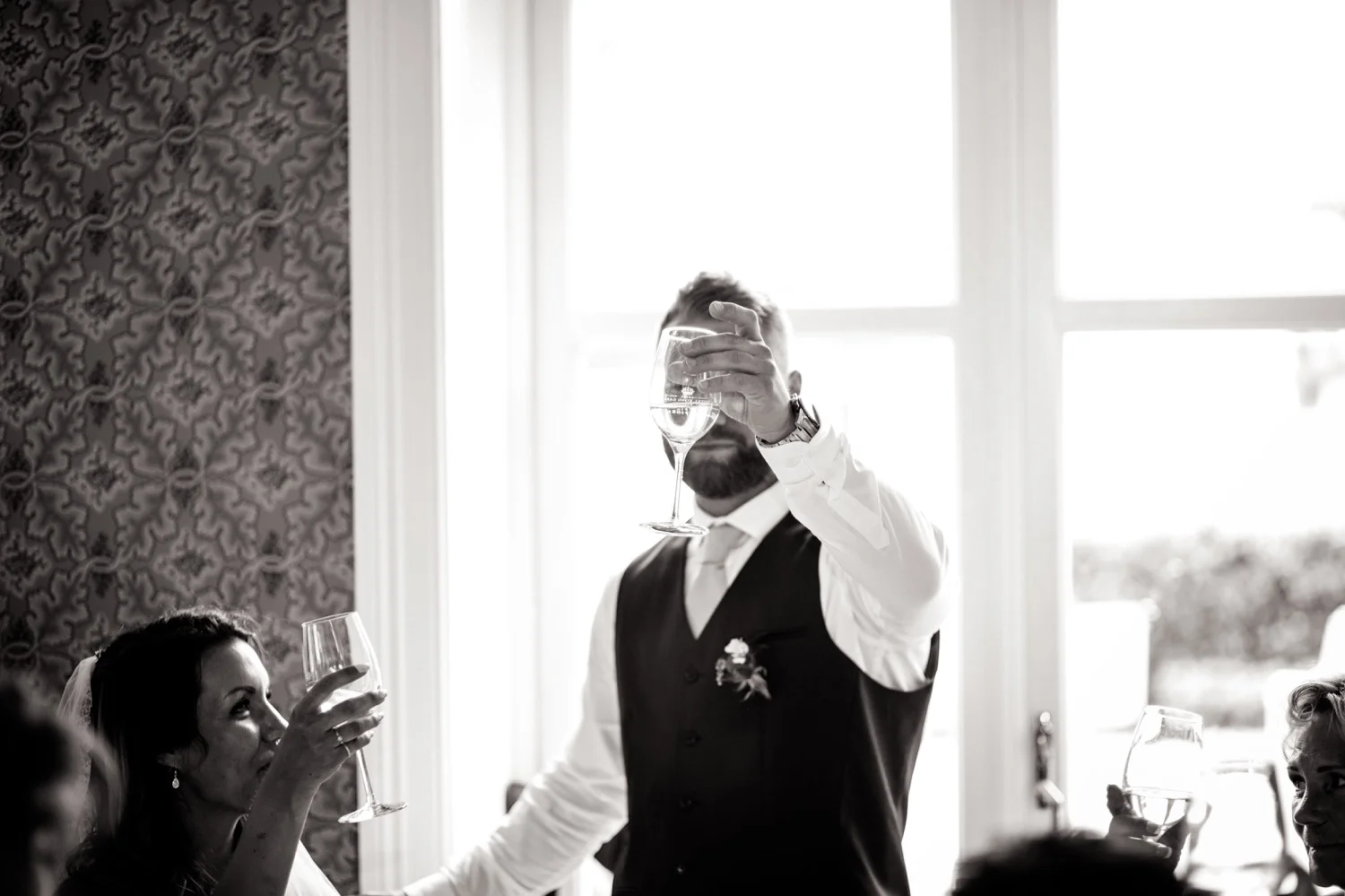088_weddingphotographer_Bryllupsfotografering_Bryllupsbilder_fatmonkeyfoto_Bryllupsfotograf.jpg