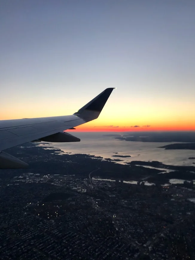 4 Tips for Staying Healthy (and Sane) on a Business Trip