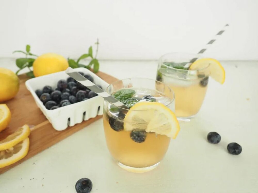 Lemon Blueberry Kombucha Mocktail