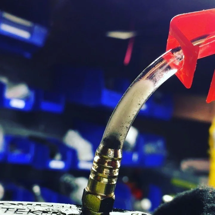 What the heck is in your brake lines?🙀
Time for a brake bleed!
😎👍🔧💉
Easy Rider Repair Co. can handle it and so much more. 
Schedule your service today. FREE pickup and delivery, &amp; 
on-site basic tunes. Link in bio.👀 #stayhome #staysafe #sep