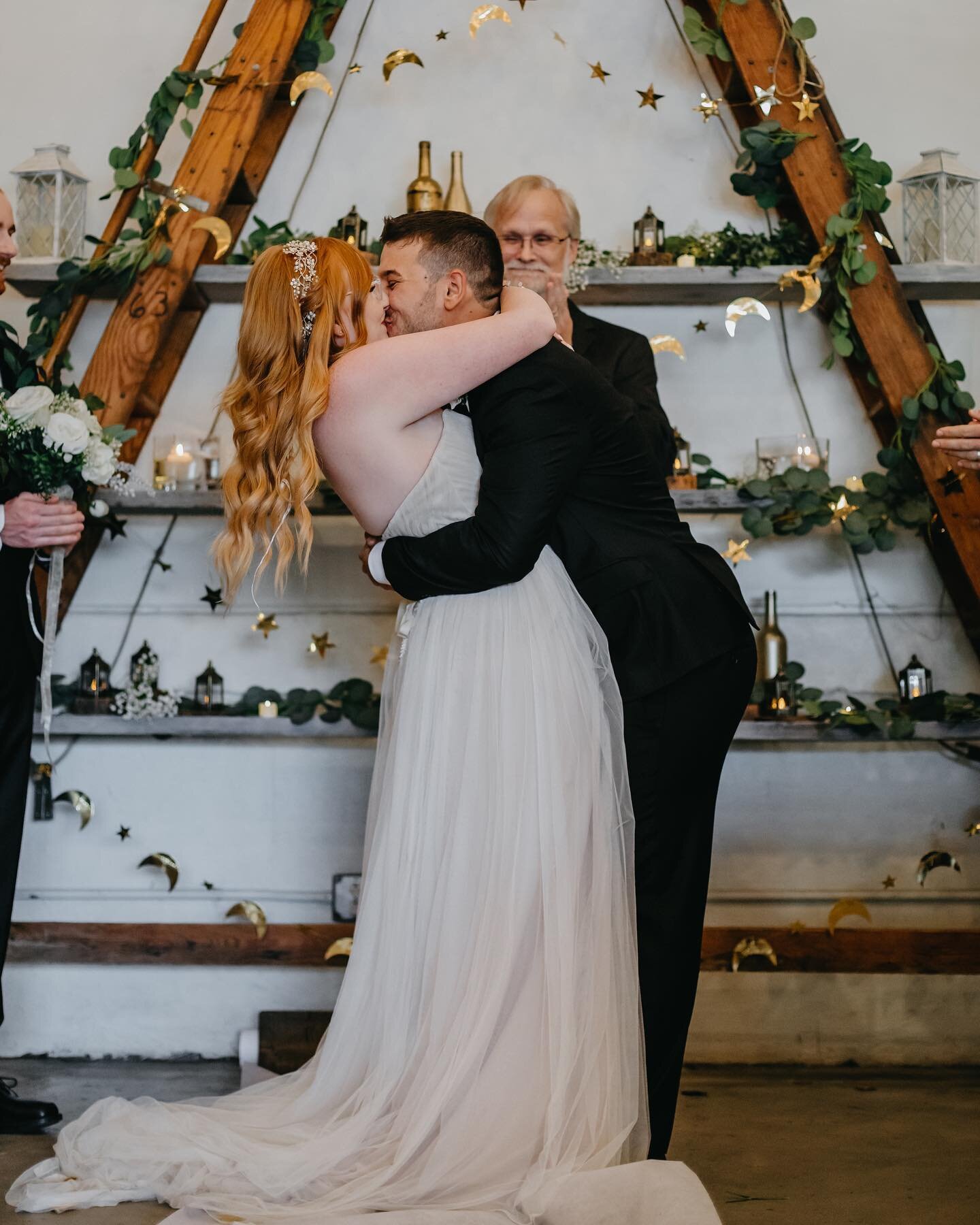 Sneak Peeks from this gorgeous couple and their sweet wedding at @thestationmckinney ✨

We are booked every single weekend until January 9th, and we are s t o k e d. 

2021 is booking fast, and y&rsquo;all have been loving our buy photo//get video 50