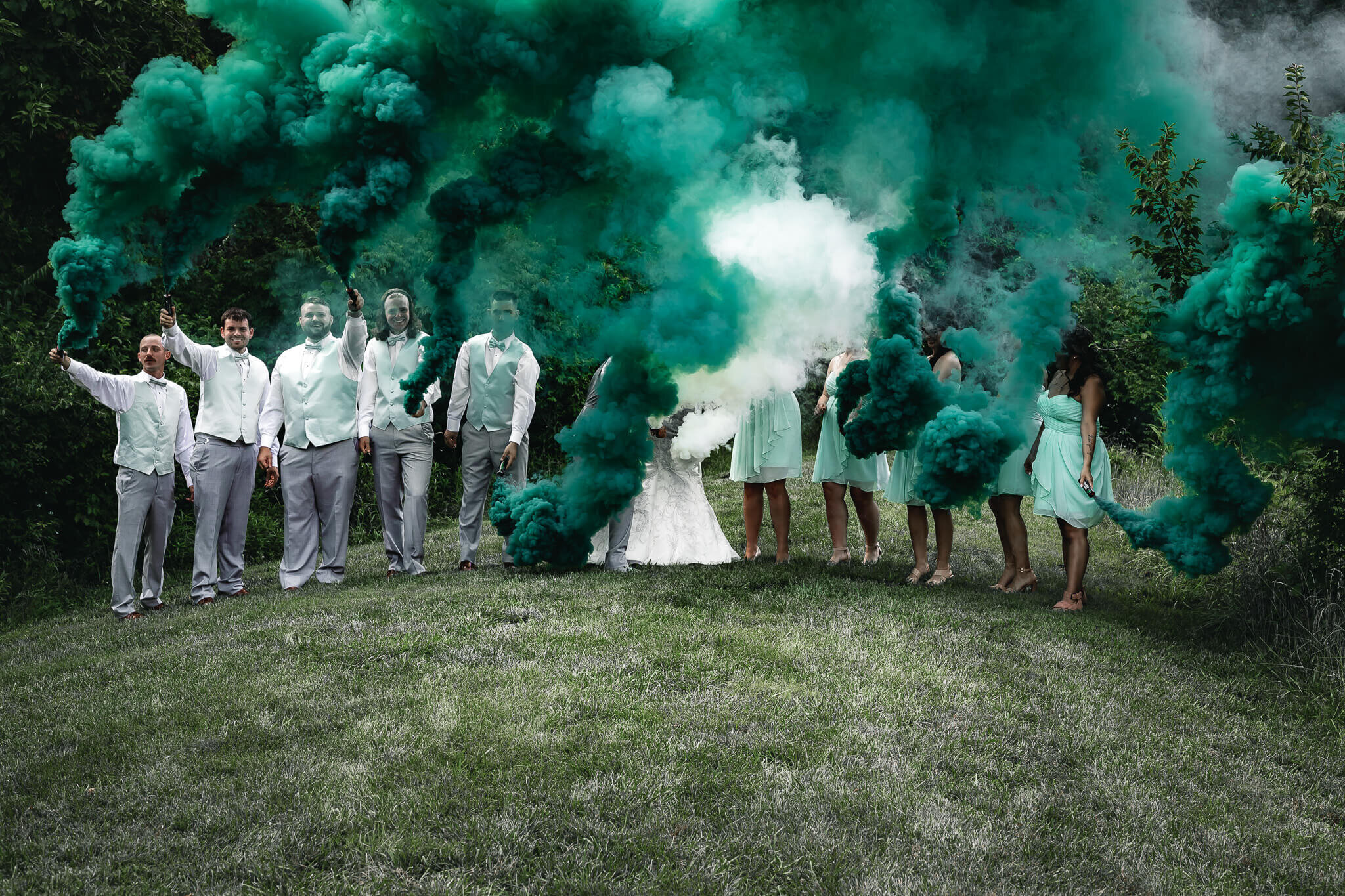 green-smoke-bomb-summer-wedding.jpg
