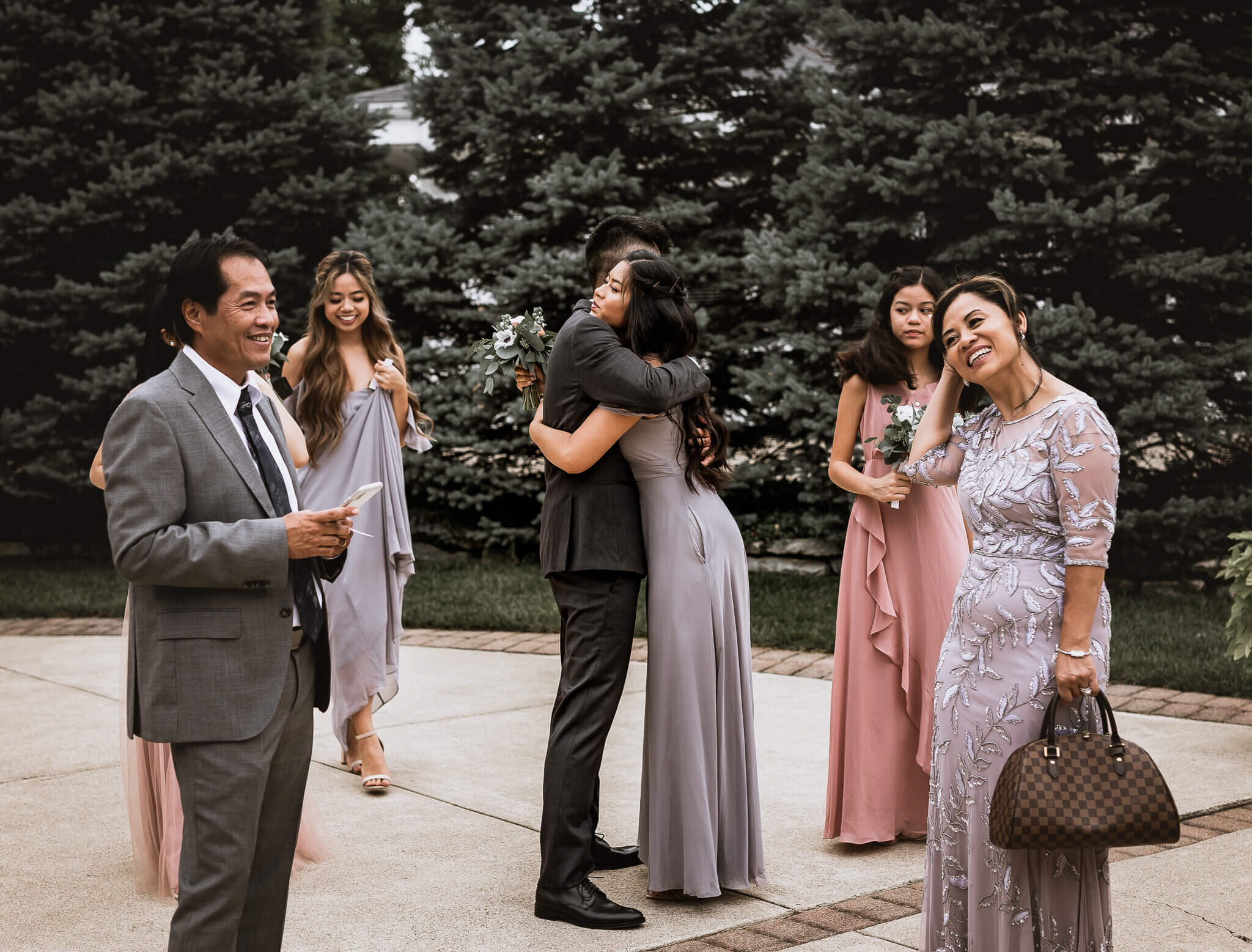 family-formals-wedding-day-cincinnati.jpg