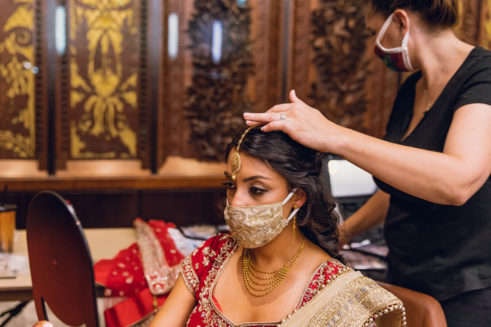 hindu-bride-hair-details.jpg