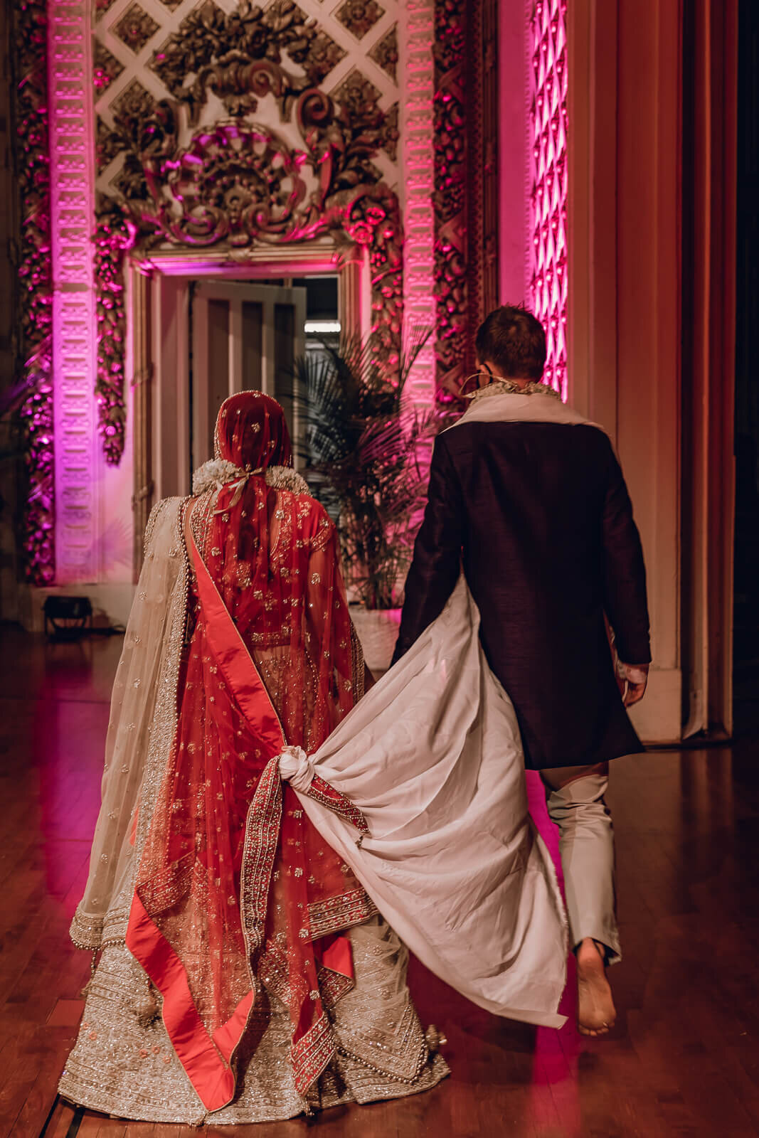 indian-bride-groom-wedding-outfits.jpg