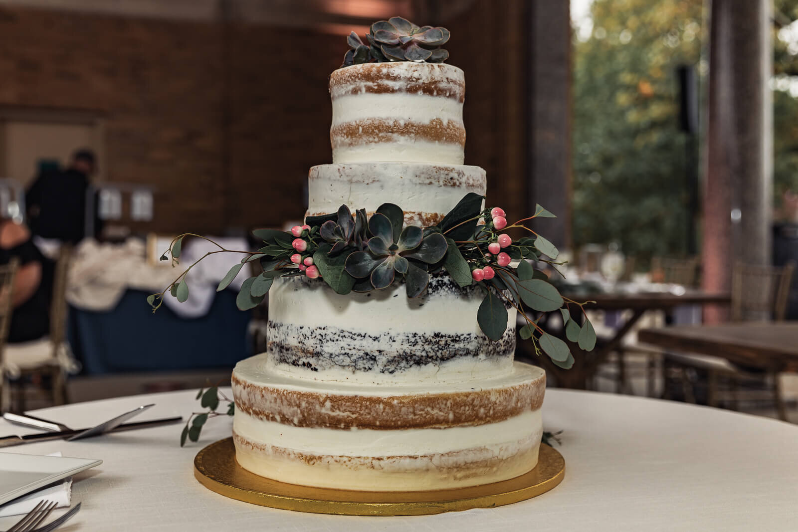 boho-themed-wedding-cake-design.jpg