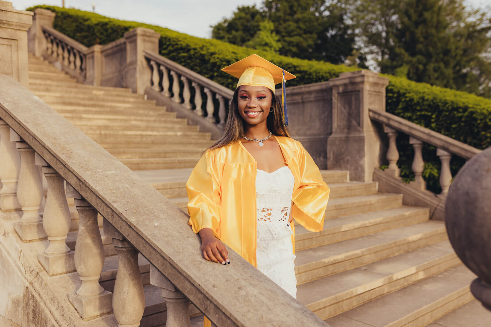 COLBY-WALNUT-HILLS-GRADUATION-PICTURES-8.jpg