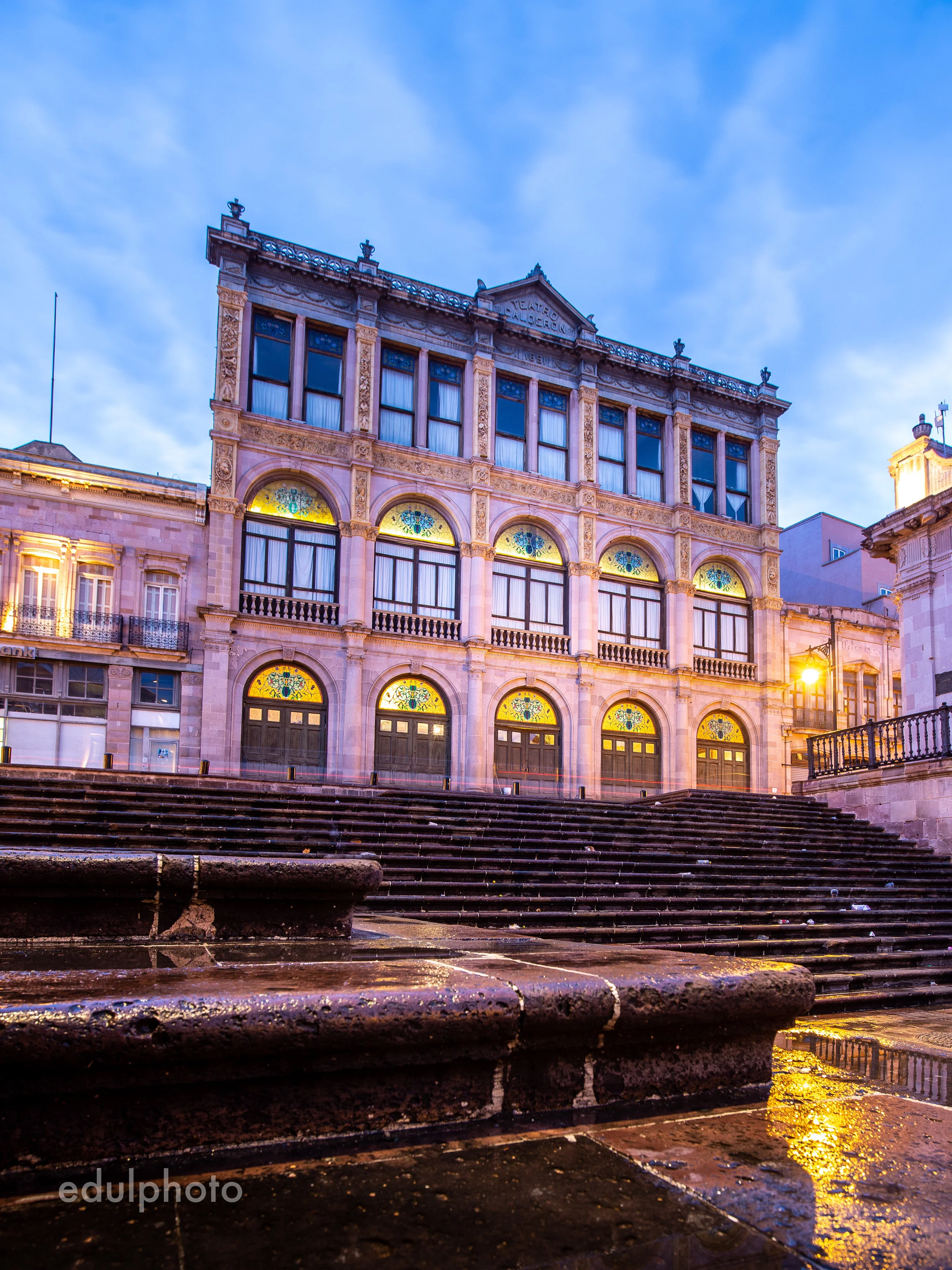 Teatro fernando calderon