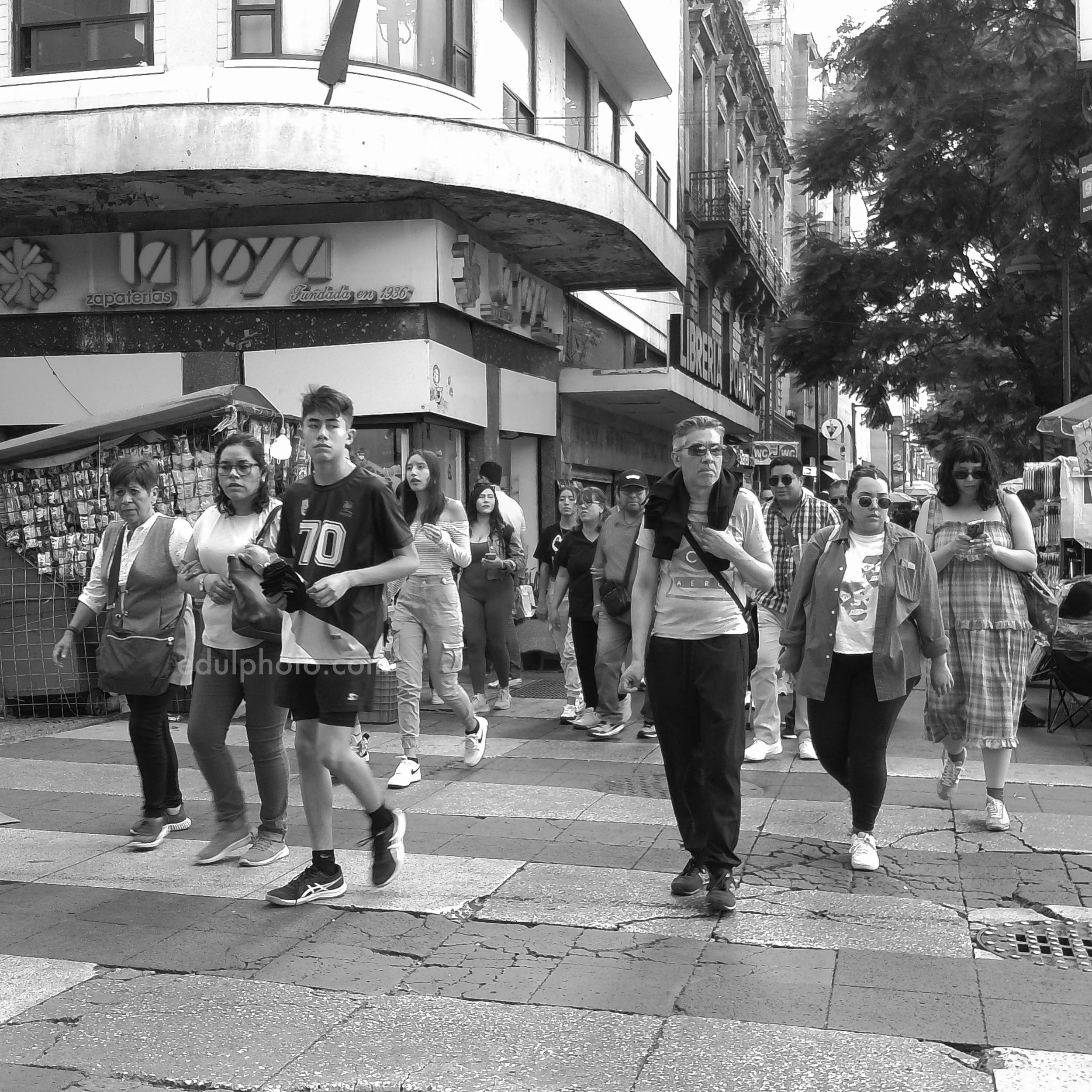 PICT0140-2 BW.jpg