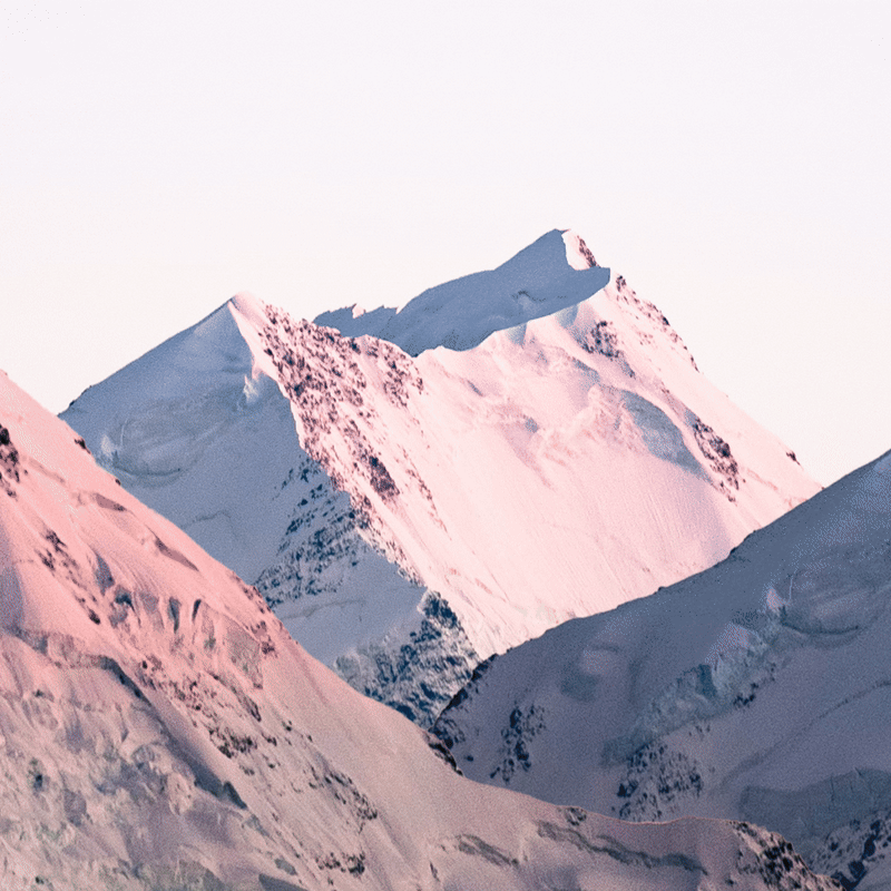 UAG MAgsafe Gif A.gif