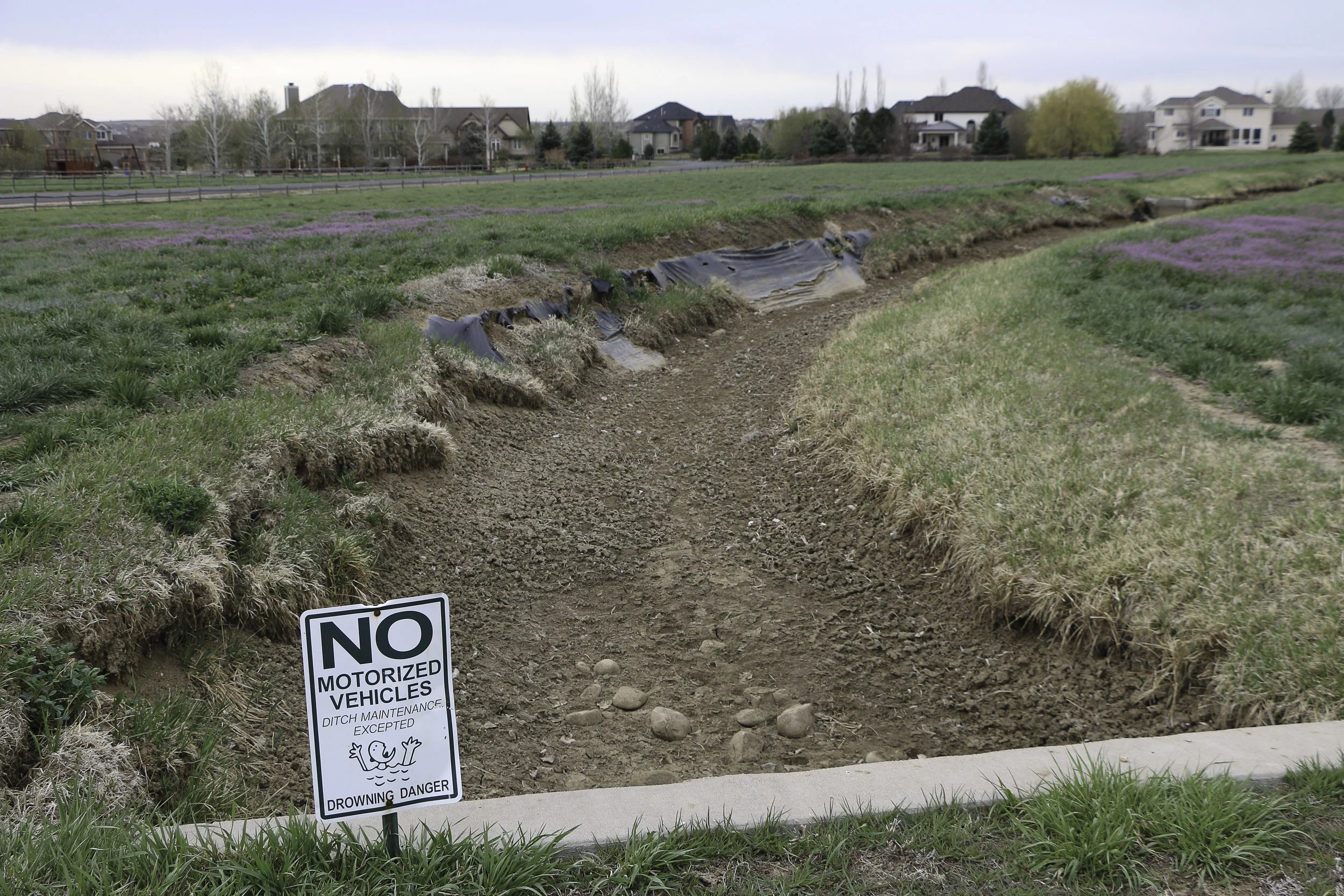 20140419 HFWM ditch conditions (8).JPG