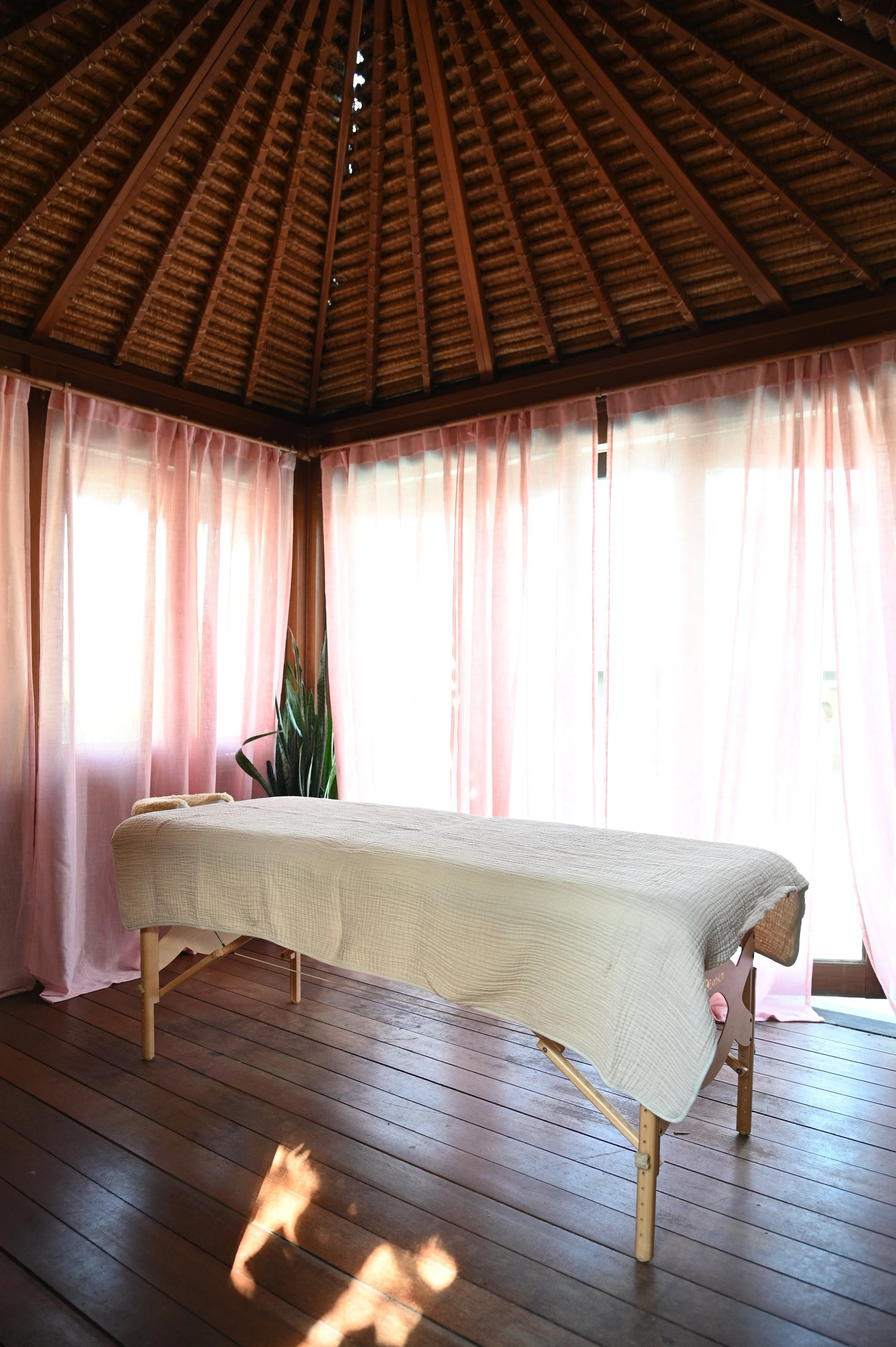 Massage Cabana.JPG