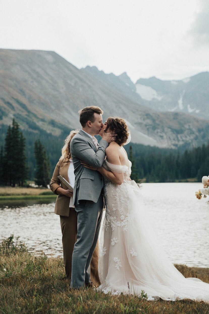 Curly wedding hair