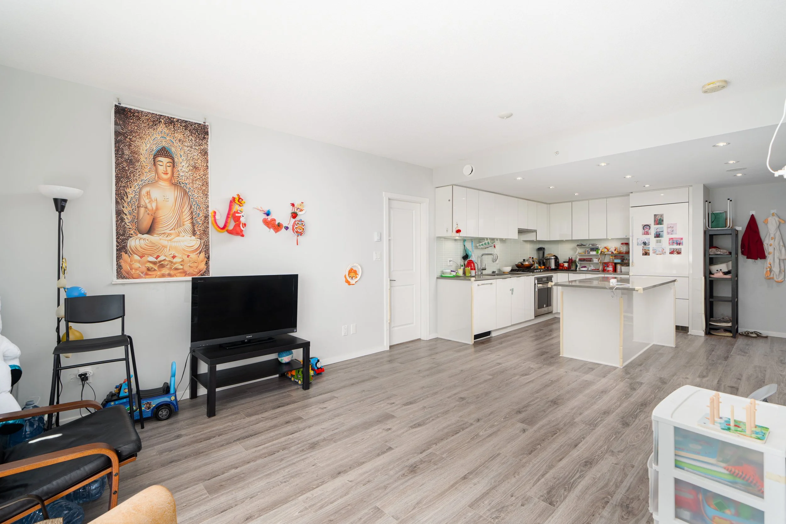 Dunblane Ave - 6638 (3308) (Burnaby) - Ron Parpara - 9.jpg