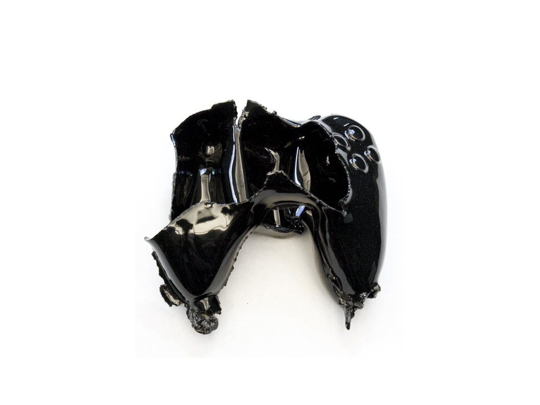 Black Functionless Controller 01.jpg