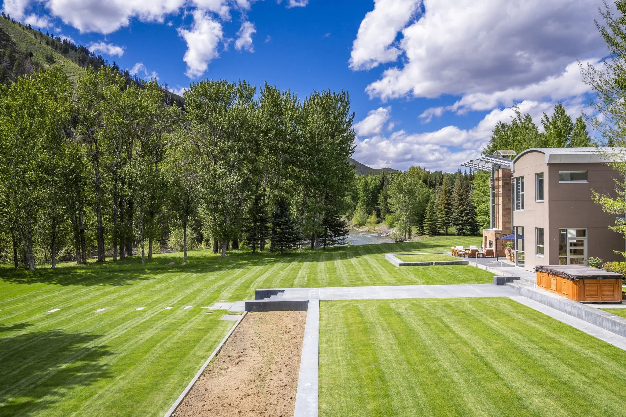 72-web-or-mls-109-mountain-view-033.jpg