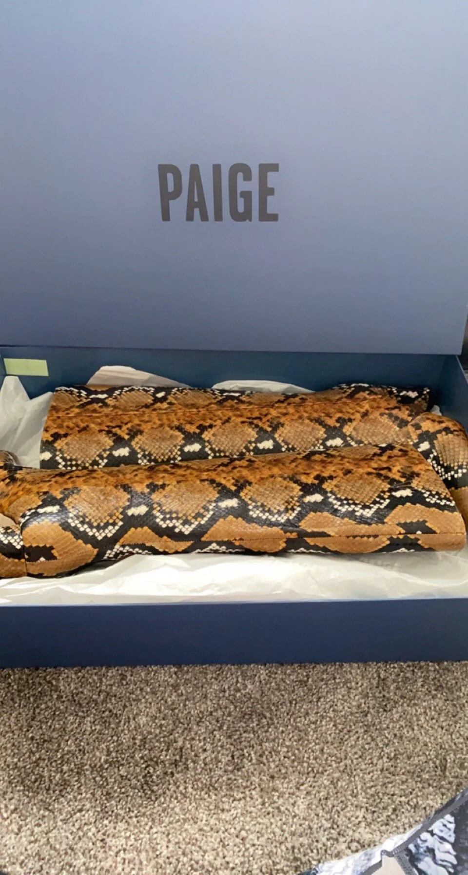 800DAFD5-5719-48EC-B0AF-B169A41CF570