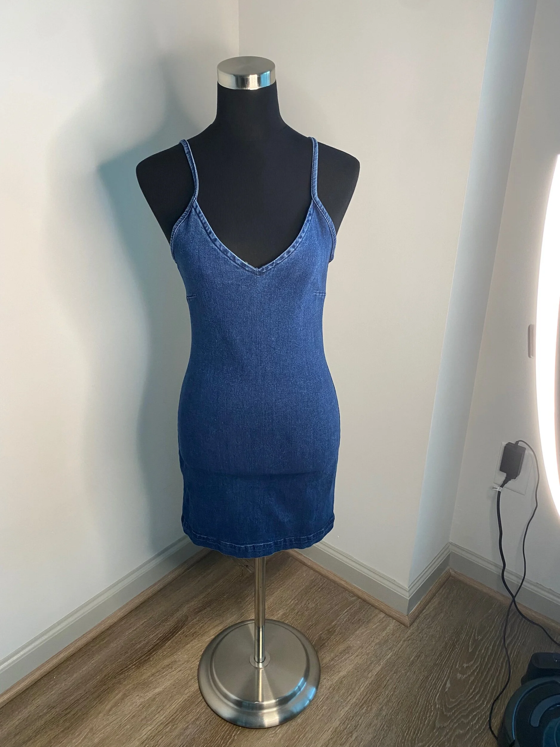 50405DBF-241B-4CEF-86A1-A5B25D19B2F5