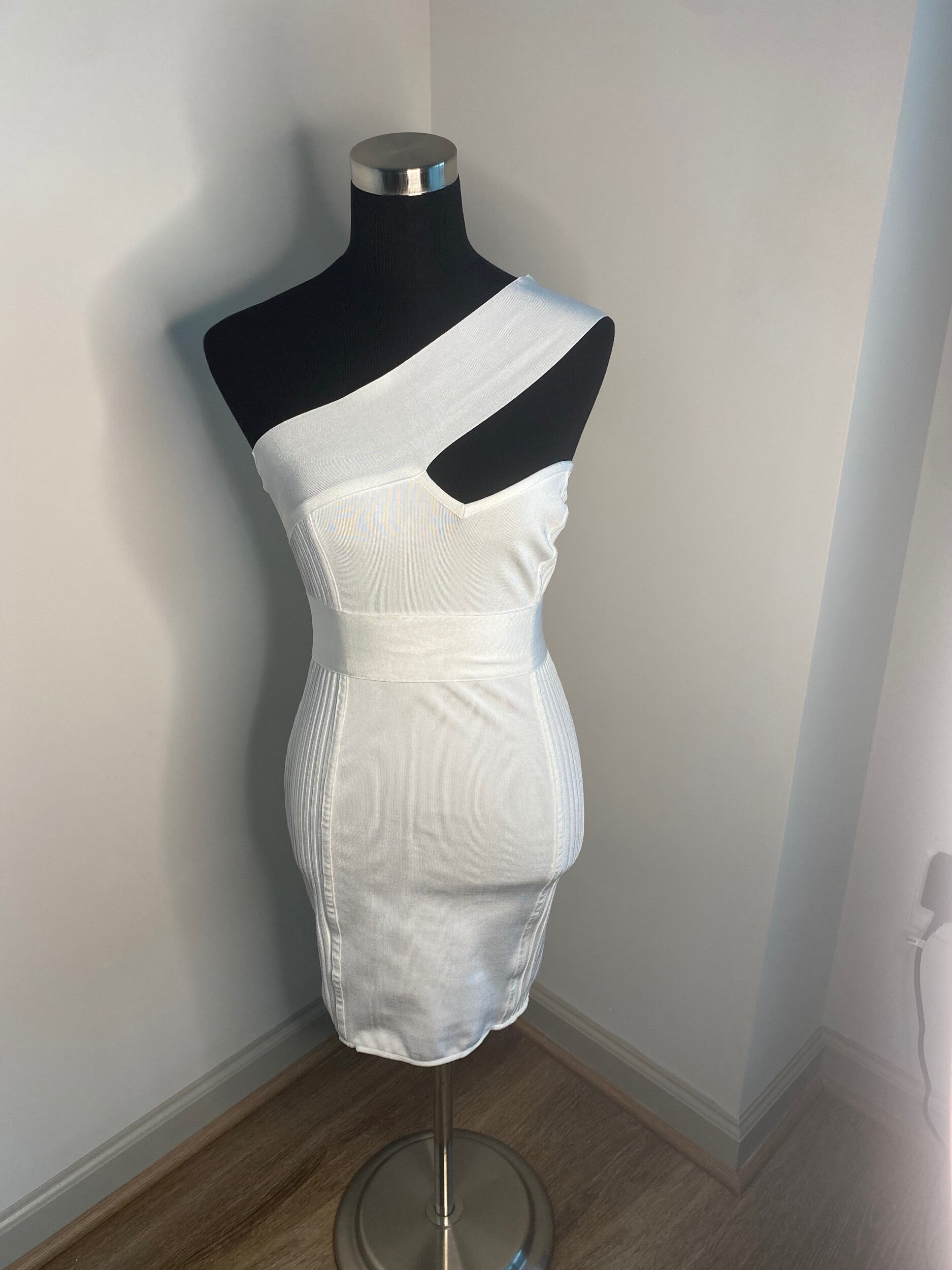 8FEC8188-168B-4862-9DD6-9CCE4E2D4FB2