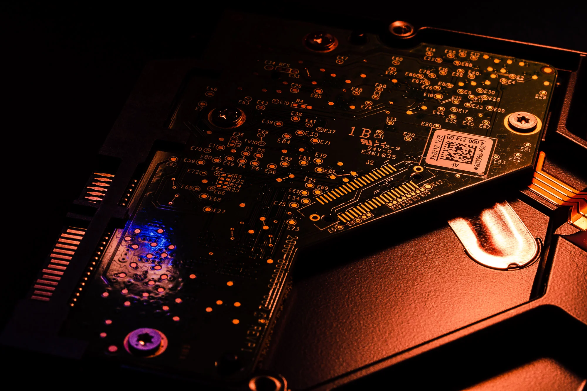 Justin_Cejka_Western_Digital_4TB_Red_Macro.jpg