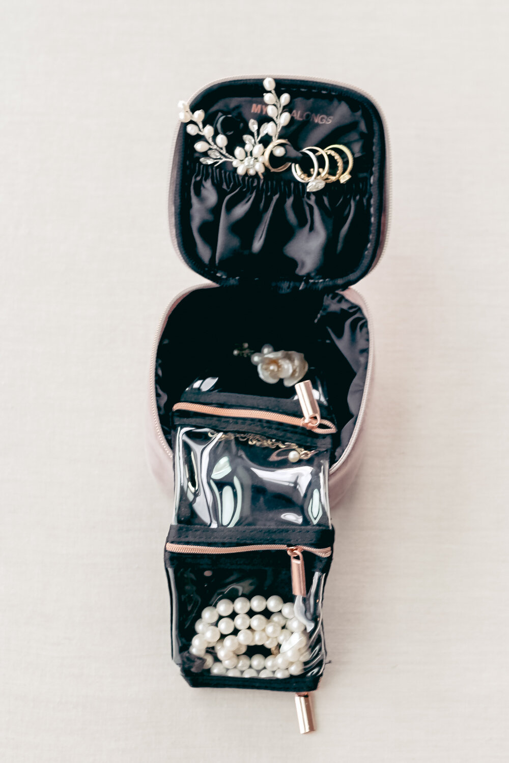 travel-jewelry-case-4.jpg