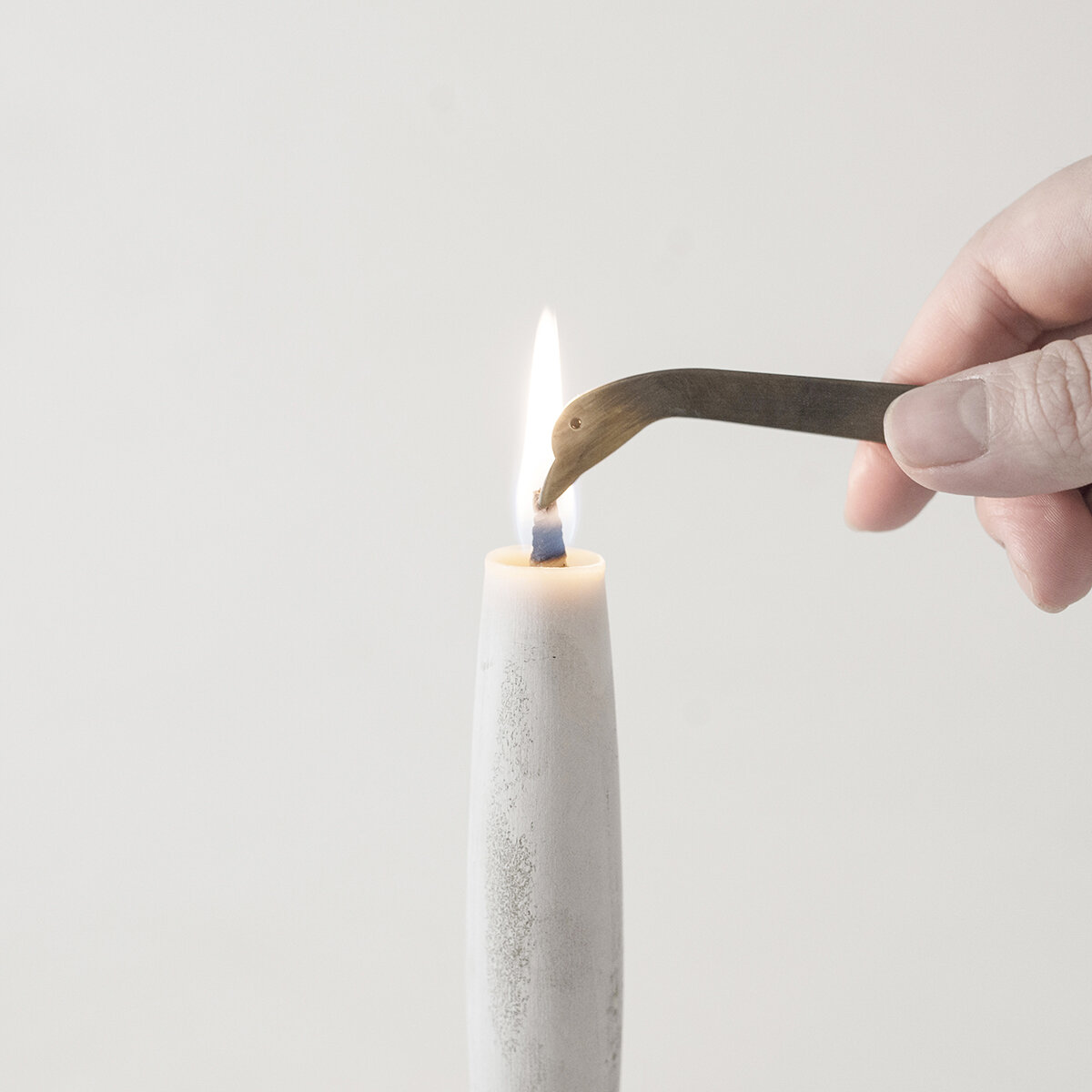 CANDLE SNUFFER