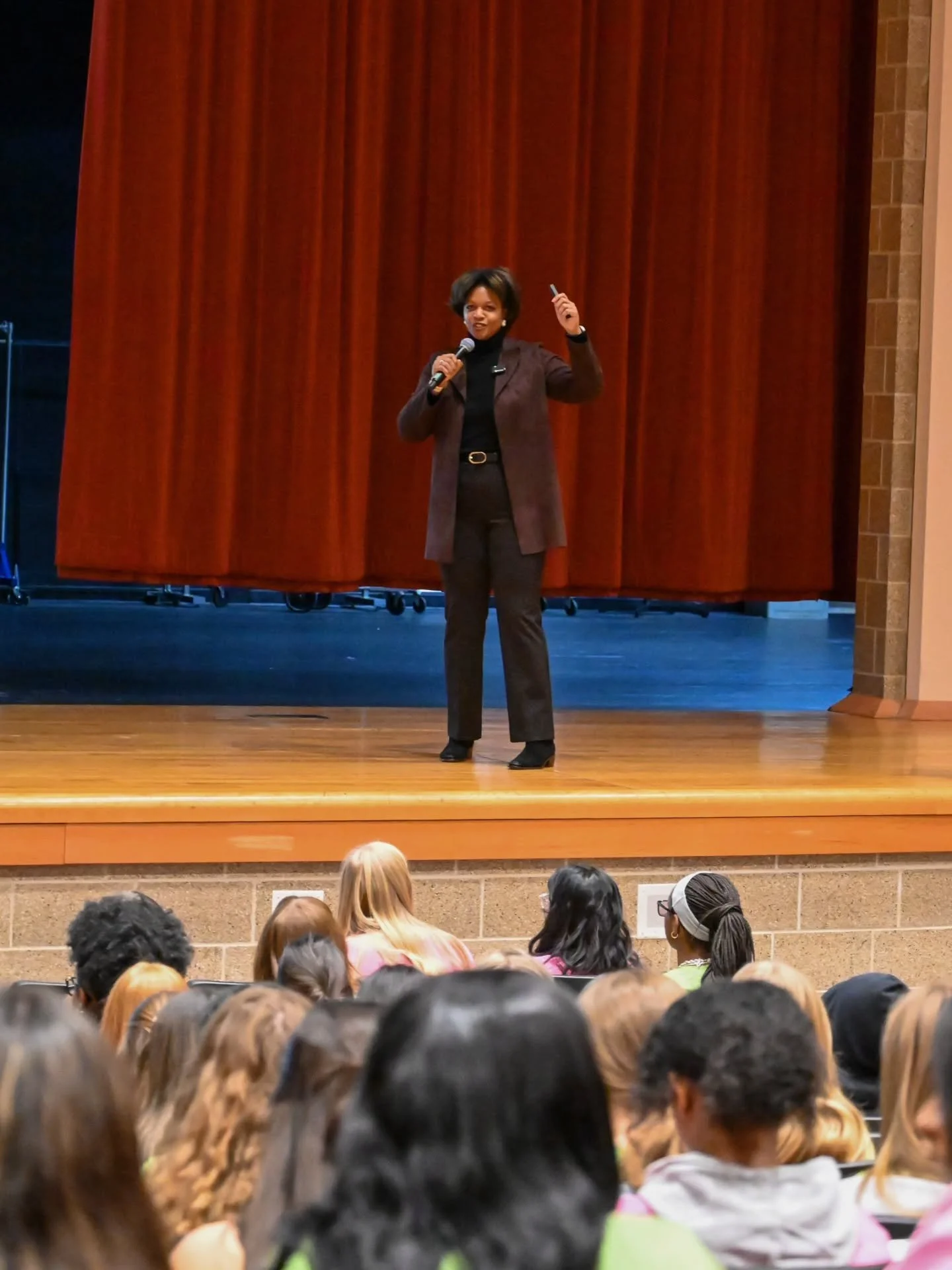I had the privilege of delivering a high-impact keynote at Plainfield North High School&rsquo;s BeYOUtiful Project one-day summit, centered on owning your path forward with clarity and confidence at the intersection of self-leadership and career mapp