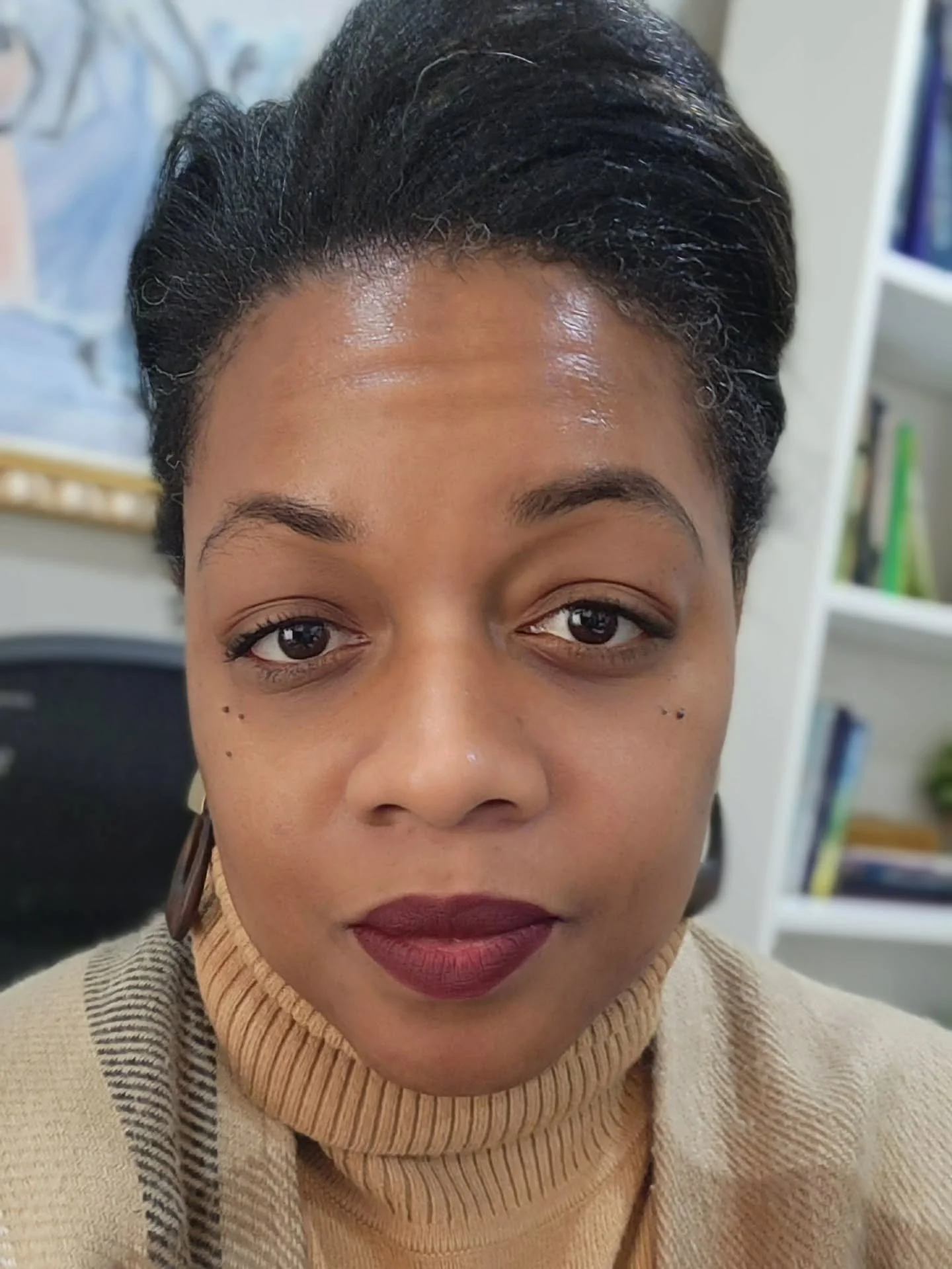 Dark and moody lip kind of day. Its cold outside, Chicago! Be smart. Stay healthy. ❄️💋